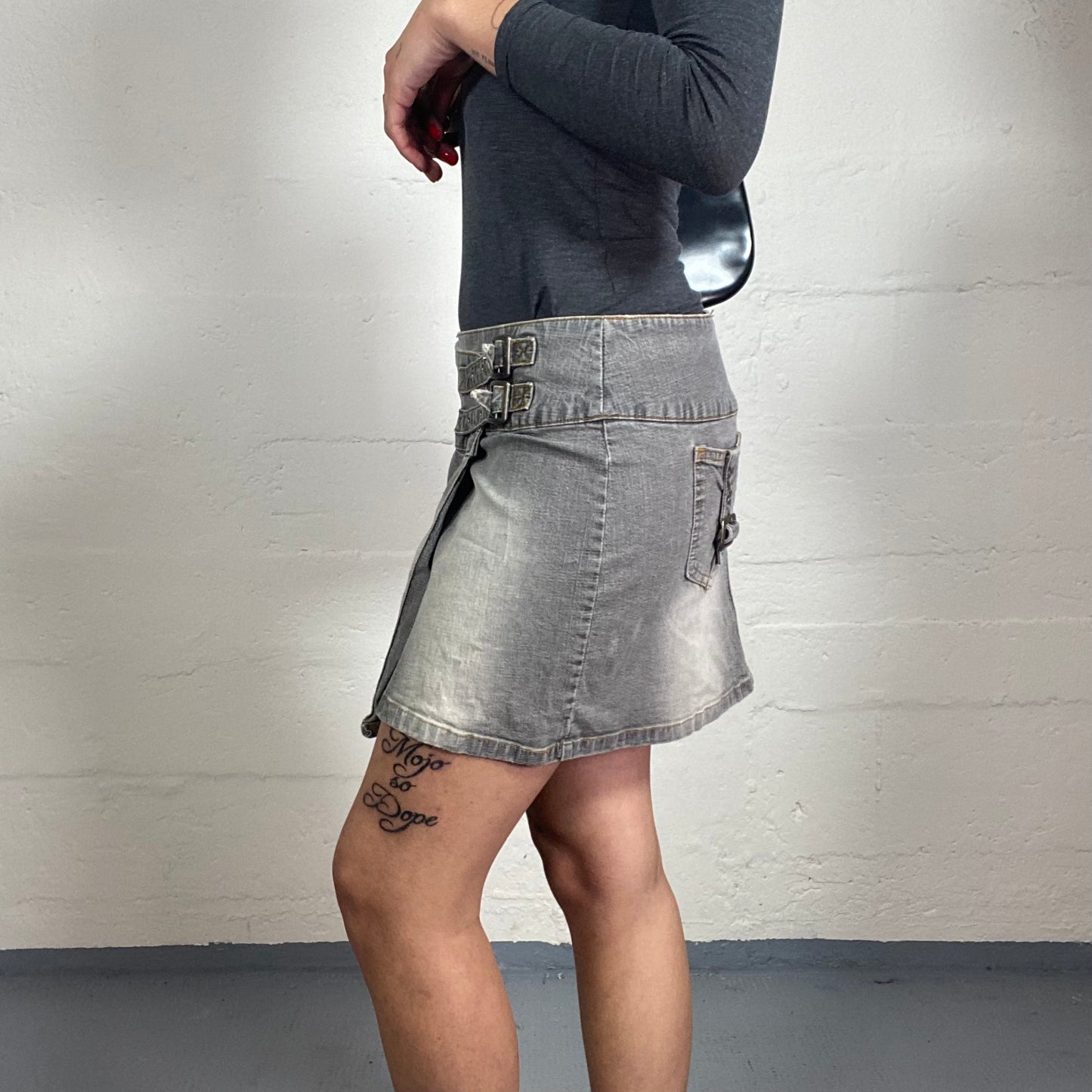 Vintage 2000's Downtown Girl Light Grey Wash Wrapped Effect Denim Skirt with Belt Details (S)