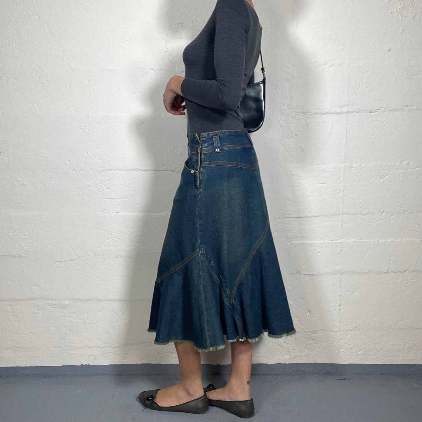 Vintage 2000's Summer Park Date Midi Blue Denim Skirt with Floral Embroidery (S/M)