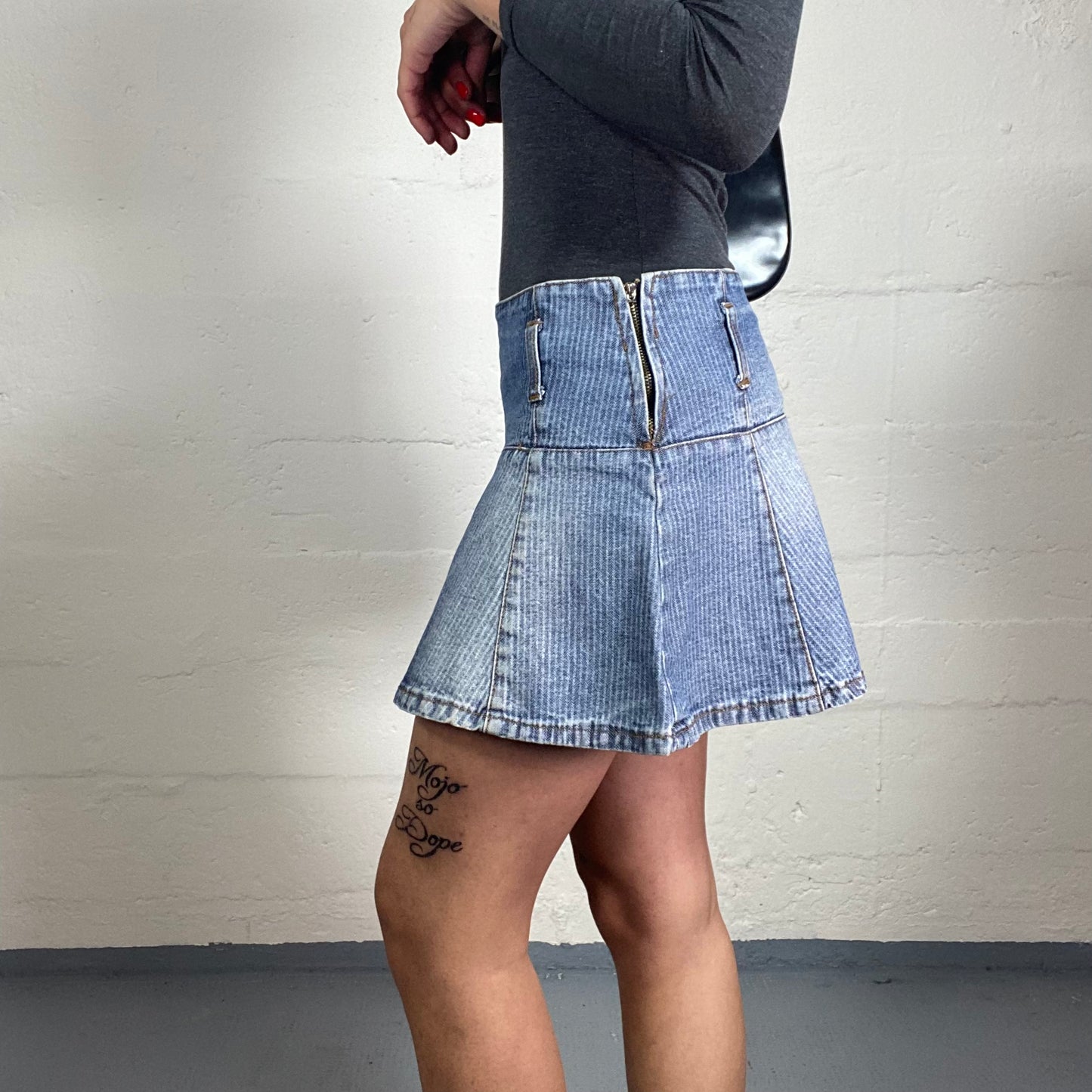 Vintage 2000's Tennis Girlie Light Denim Mini Skirt (S)