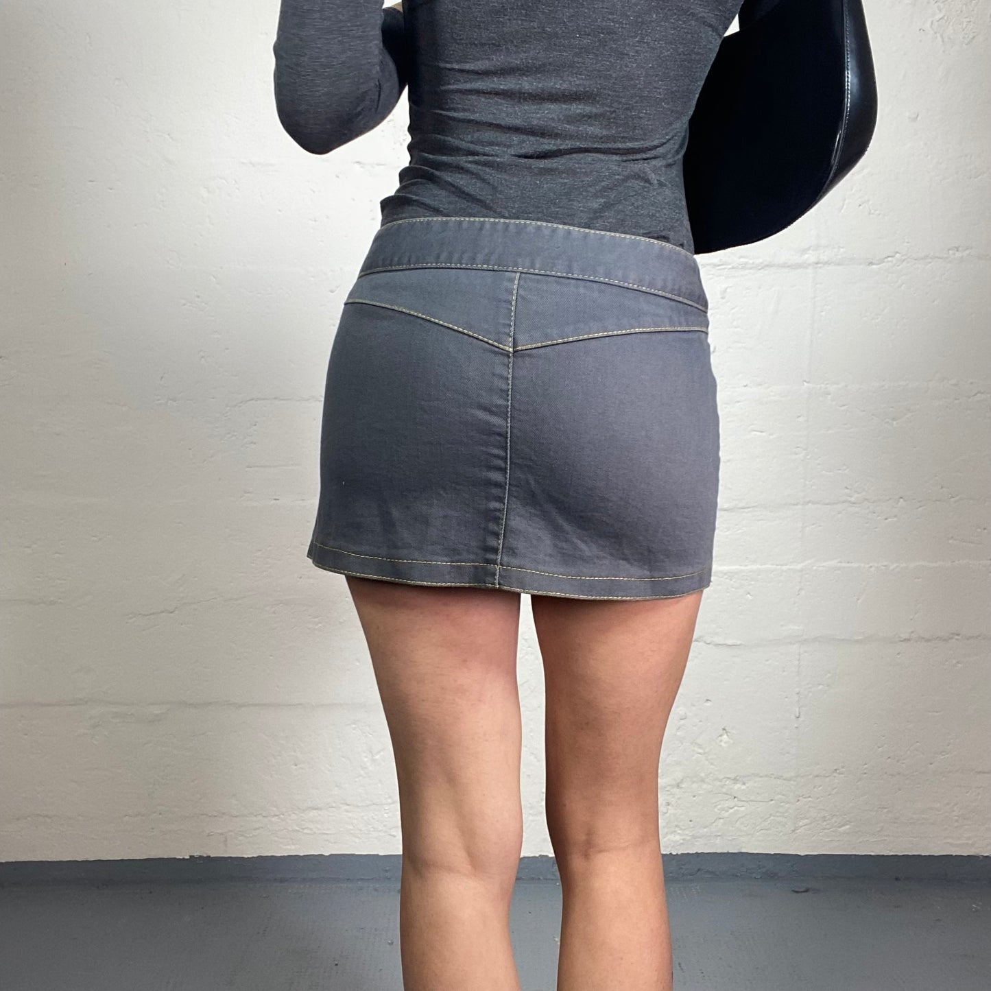 Vintage 2000's Office Style Film Fit Grey/Blue Zip Up Micro Skirt (S)