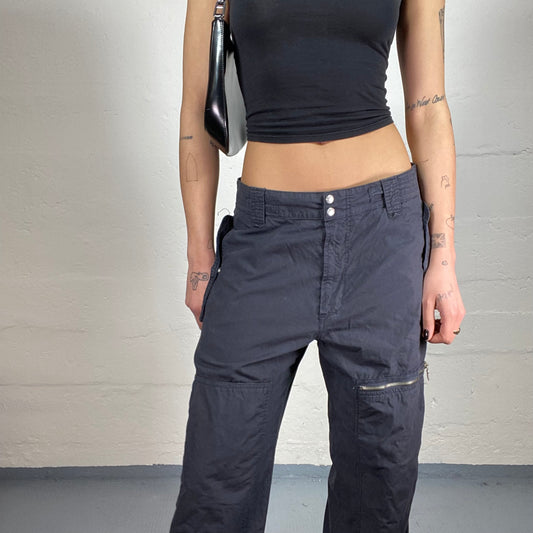 Vintage 2000’s Skater Low Waisted Baggy Black Pants with Zipper Details (S/M)