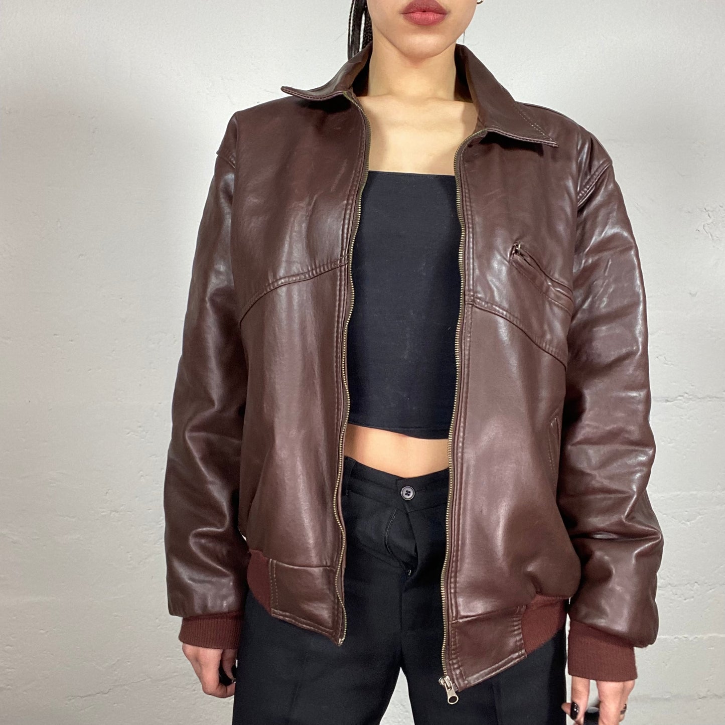 Vintage 90’ Streetwear Brown Faux Leather Bomber Jacket (M)