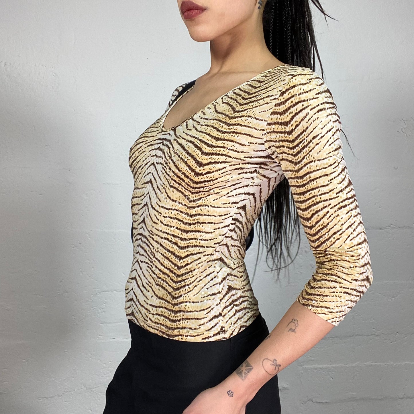 Vintage 90’ Clubwear 3/4 Sleeves Slim Fitted Tiger Print Top with Shiny Effect Material (S)