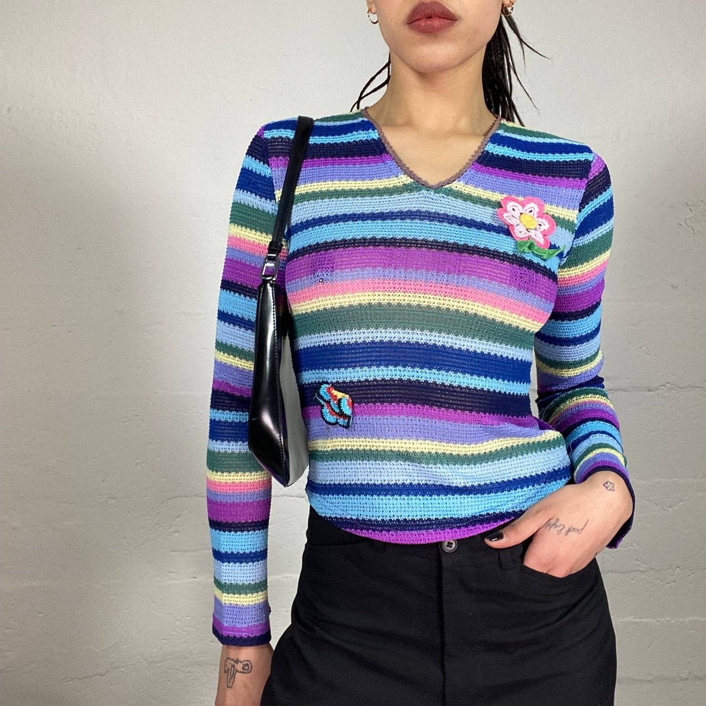 Vintage 90’ Funky Colourful Longsleeve Crochet Top with Flower Embroidery Details (S)