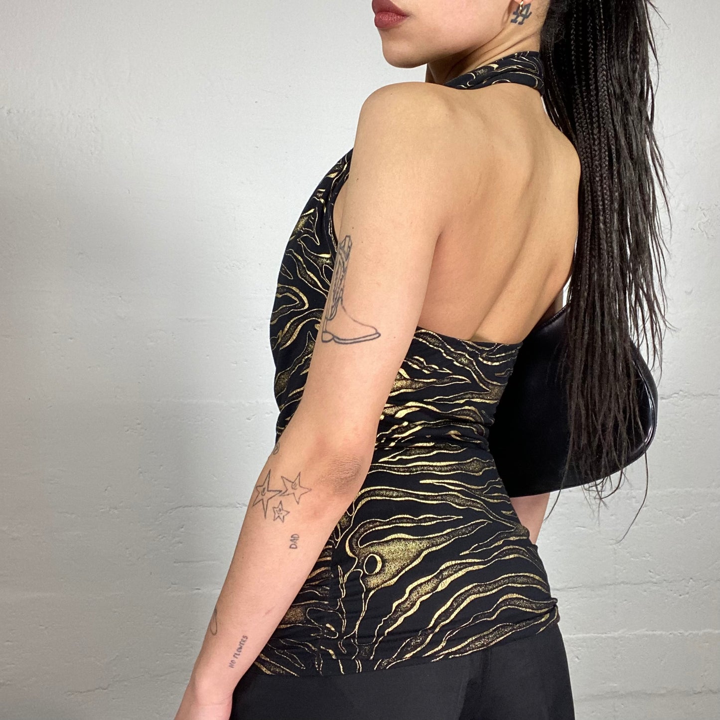 Vintage 2000’ Clubwear Paris Hilton Black Shiny Neckhalter Top with Golden Animal Print (36/38)
