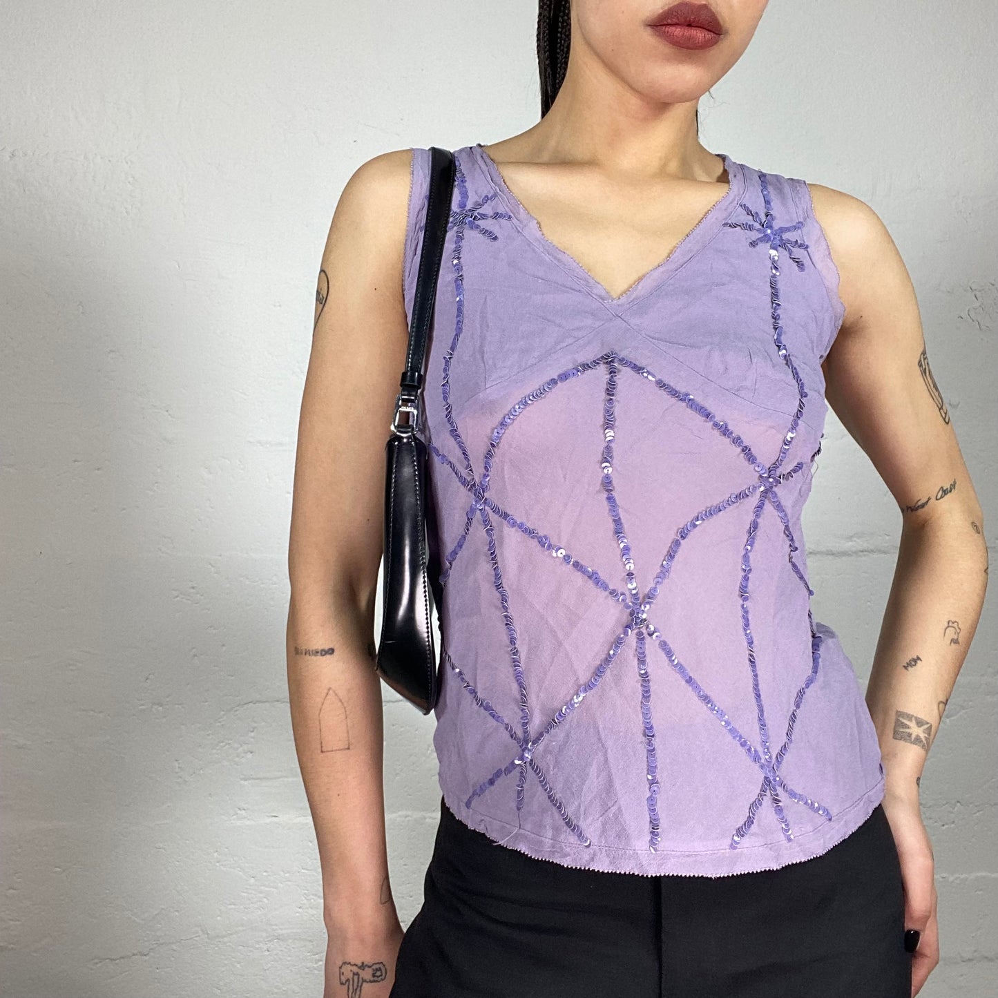 Vintage 90’ Cute Benetton Lavender Color Tank Top with Sequins Details (M)