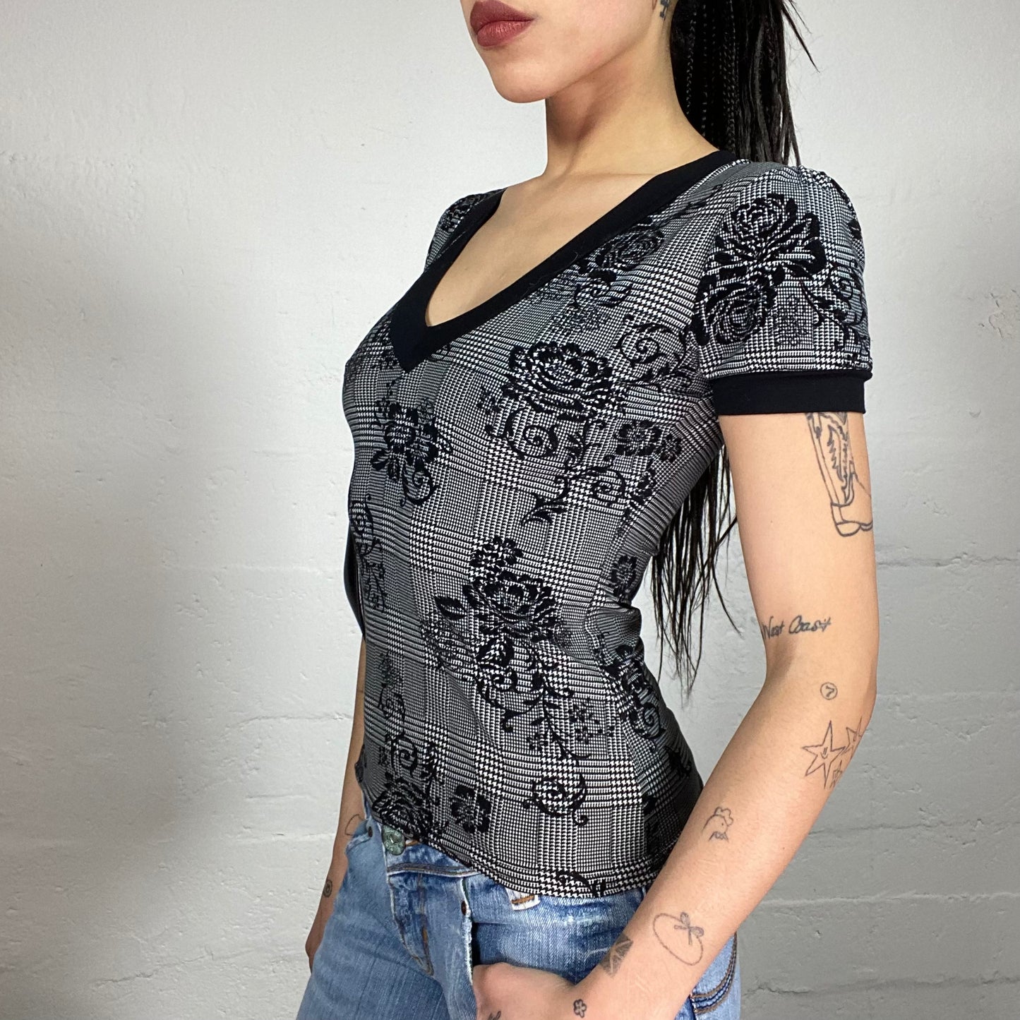 Vintage 90’ Coquette Black and Grey Shirt with Floral Print (S)