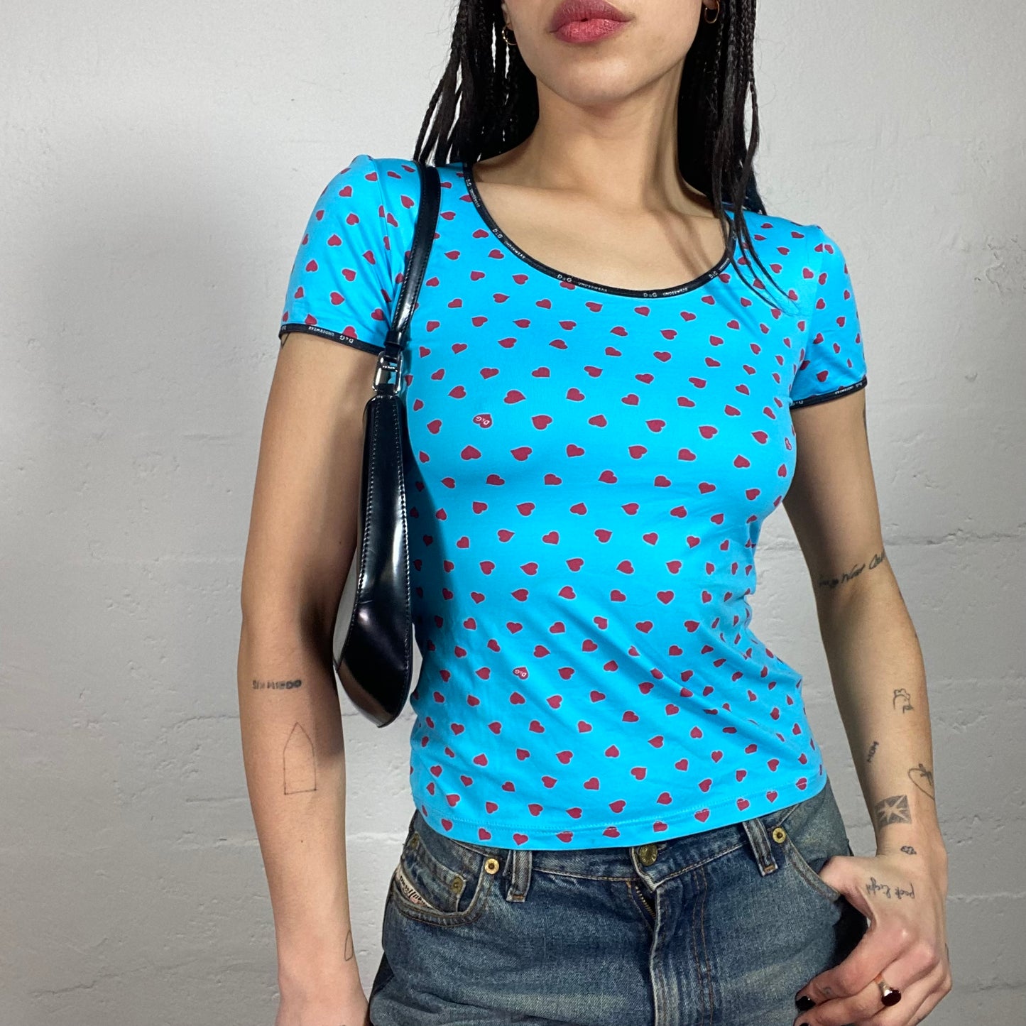 Vintage 2000’ D&G Funky Summer Blue Short-Sleeved T-Shirt with Hearts Print (S)