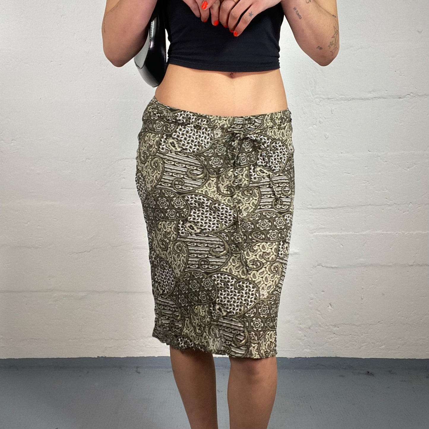 Vintage 90's Boho Khaki Green Printed Slim Fit Midi Skirt with Front Middle Binding (S)