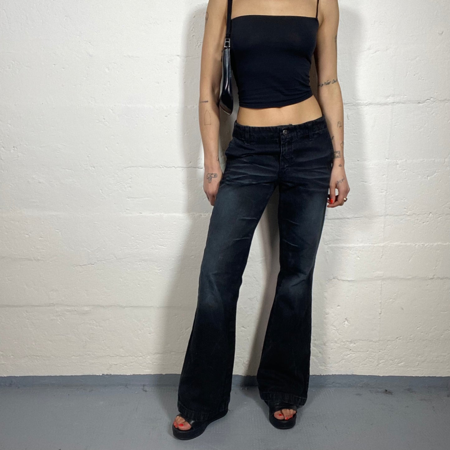 Vintage 90's Archive Black Washed Out Low Waisted Clean Back Flared Jeans (36)