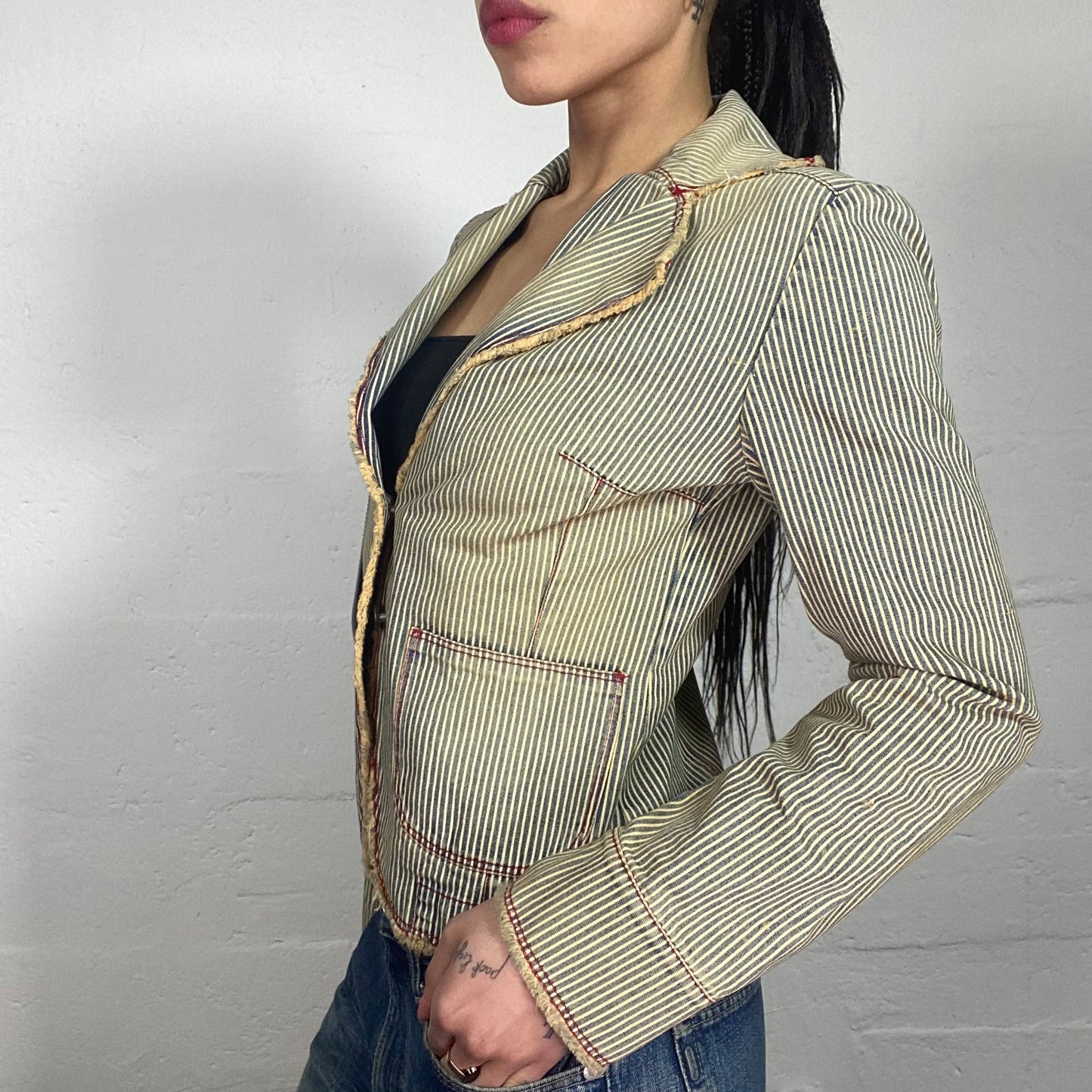 Vintage 90's Casual Office Girl Beige Wash Out Denim Stripe Printed Blazer (S)