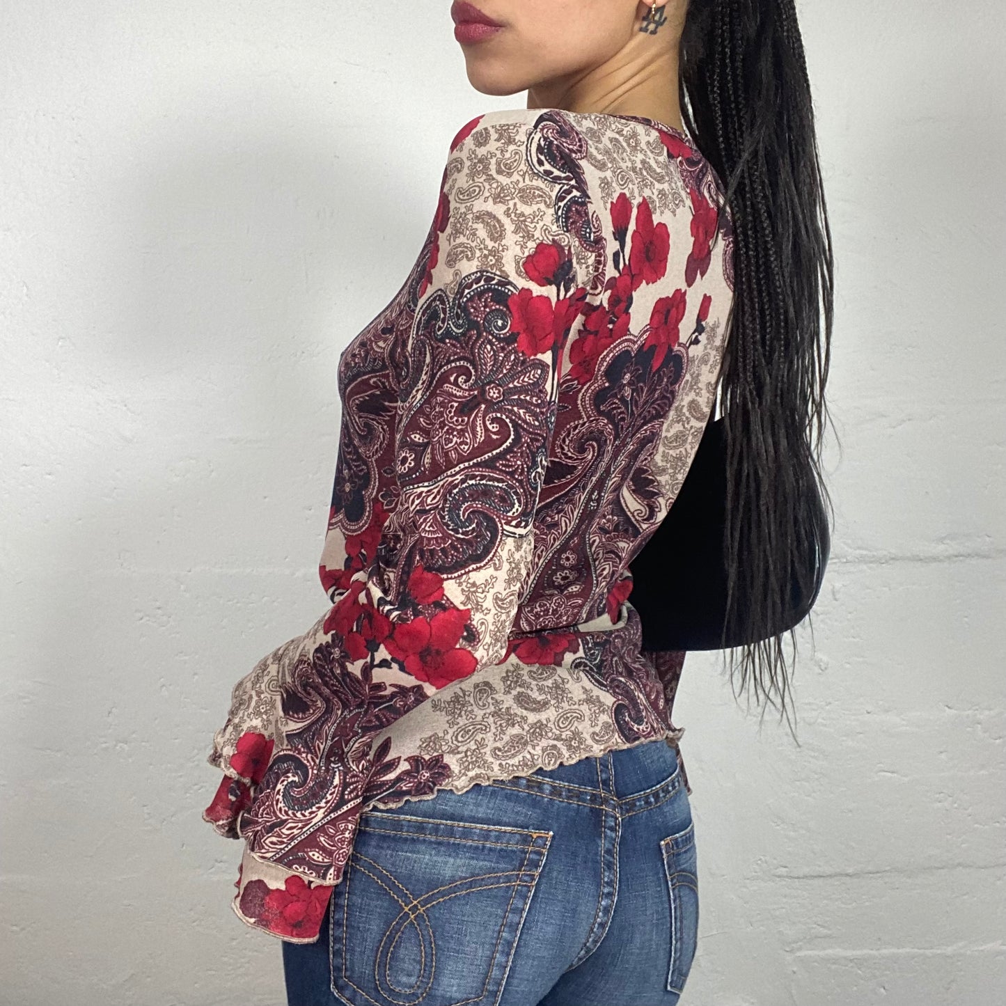 Vintage 90's Gothic Boho Printed Longsleeved Top with Ruffles and V-Neck (38/40)