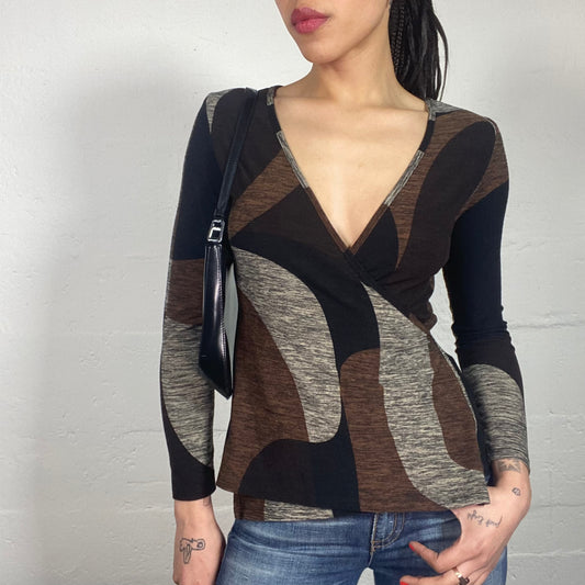 Vintage 90's Casual Date Brown and Black Printed Longsleeve V-Neck Top (S)