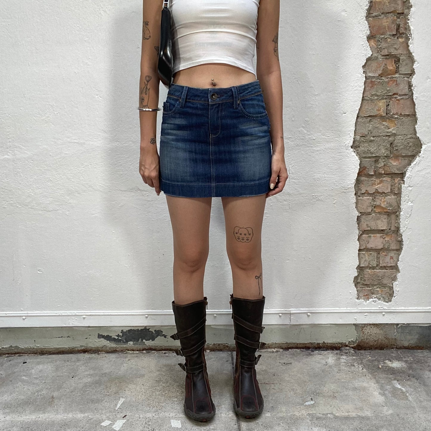 Vintage 2000's Model Off Duty Dark Denim Mini Skirt with Brown Pattern Pocket Detail (S)