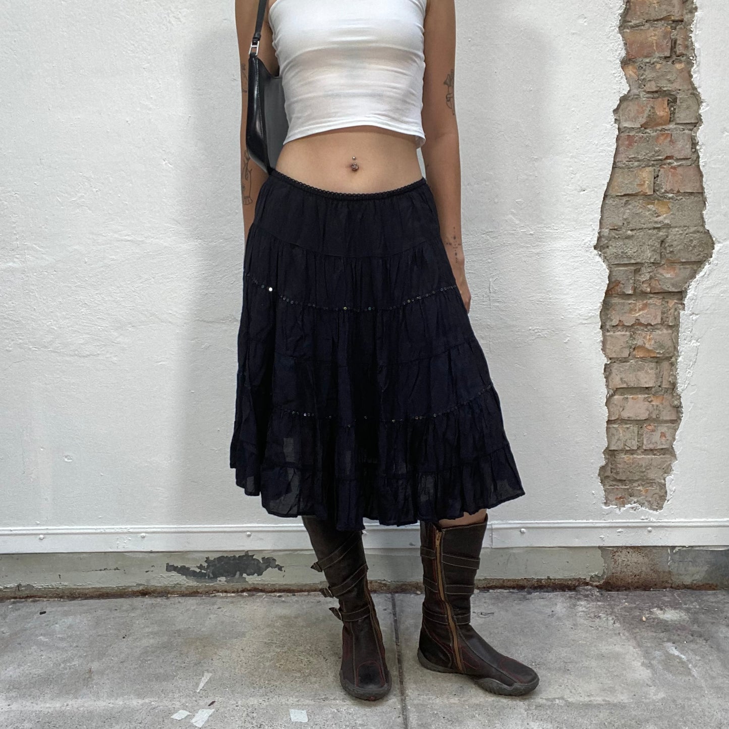 Vintage 90's Whimsgoth Black Midi Skirt with Sequin Detail (S)