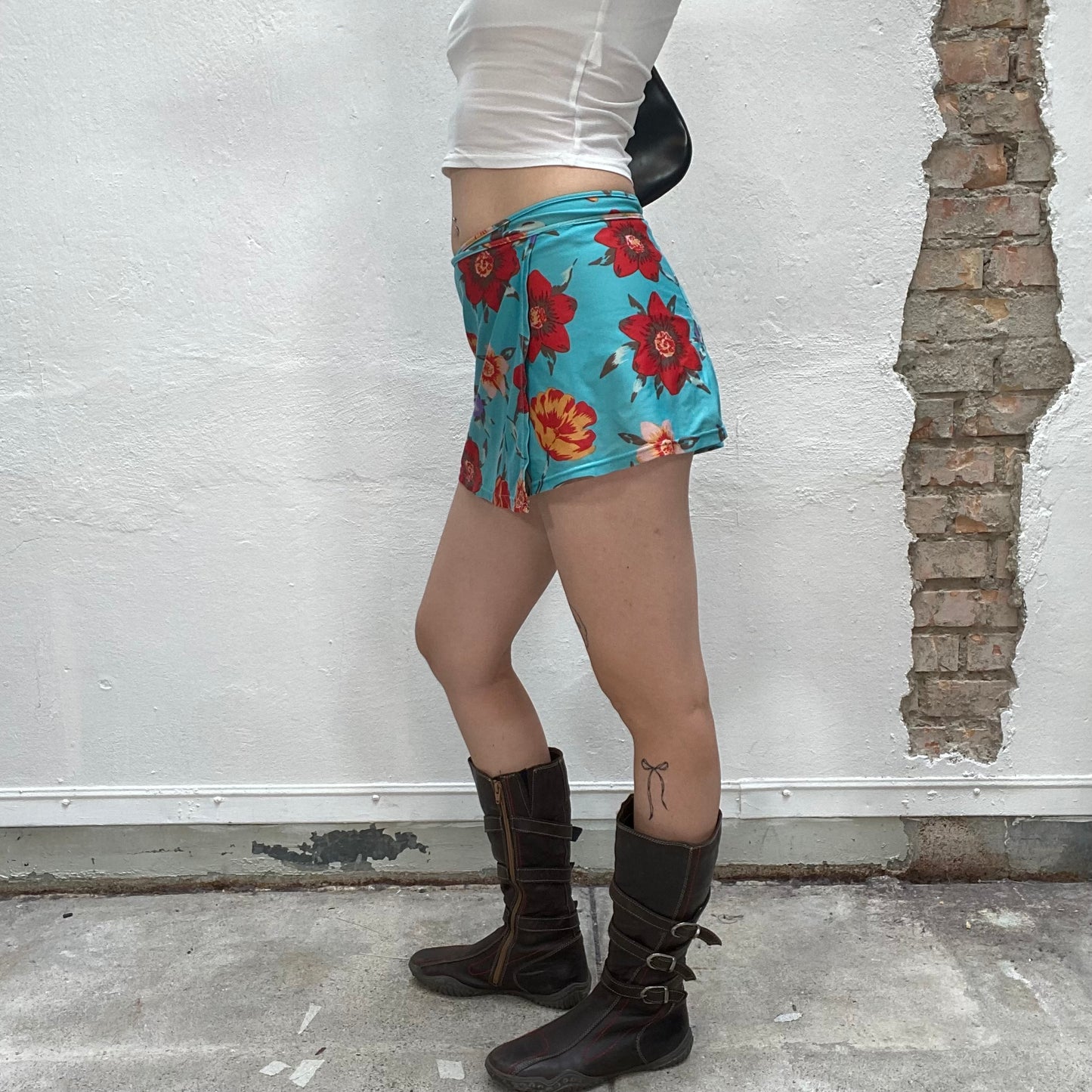 Vintage 2000's Beachwear Blue Mini Pareo Skirt with Flower Print (S)