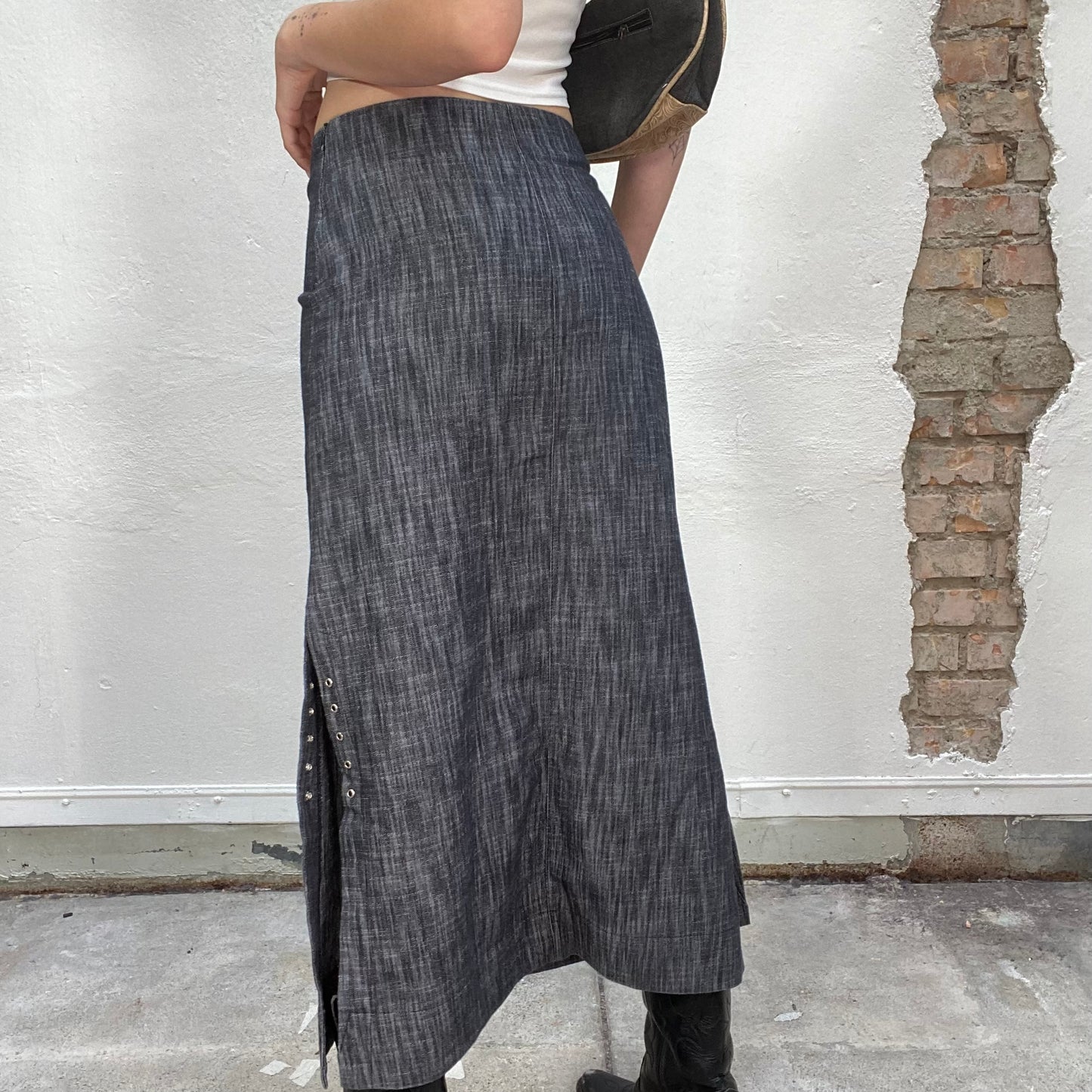 Vintage 90's Cow-Girl Grey Denim Maxi Skirt with Brown Lace Up Detail (S/M)