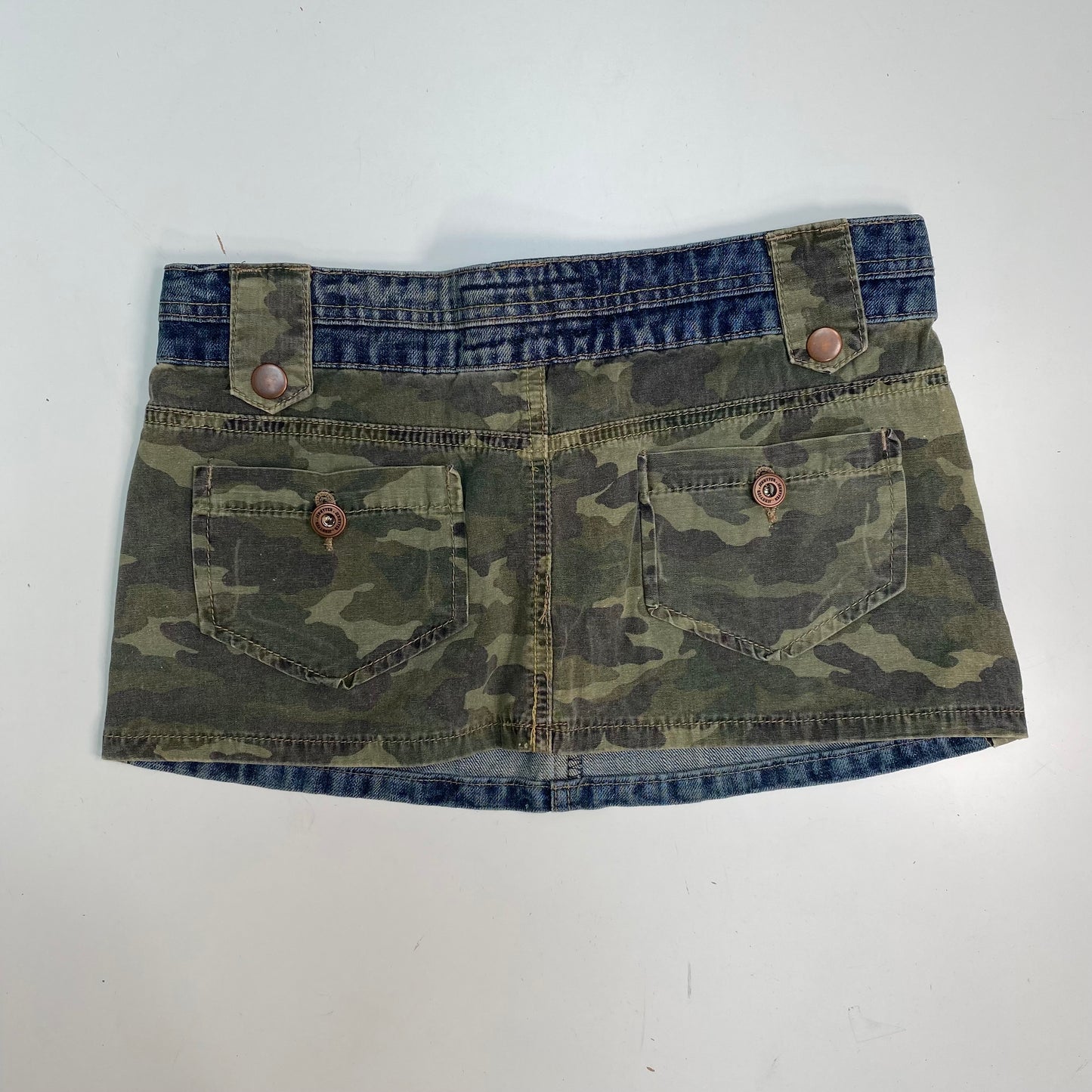 Vintage 2000's Christina Aguilera Denim Mini Skirt with Camo Print Parts (XS/S)