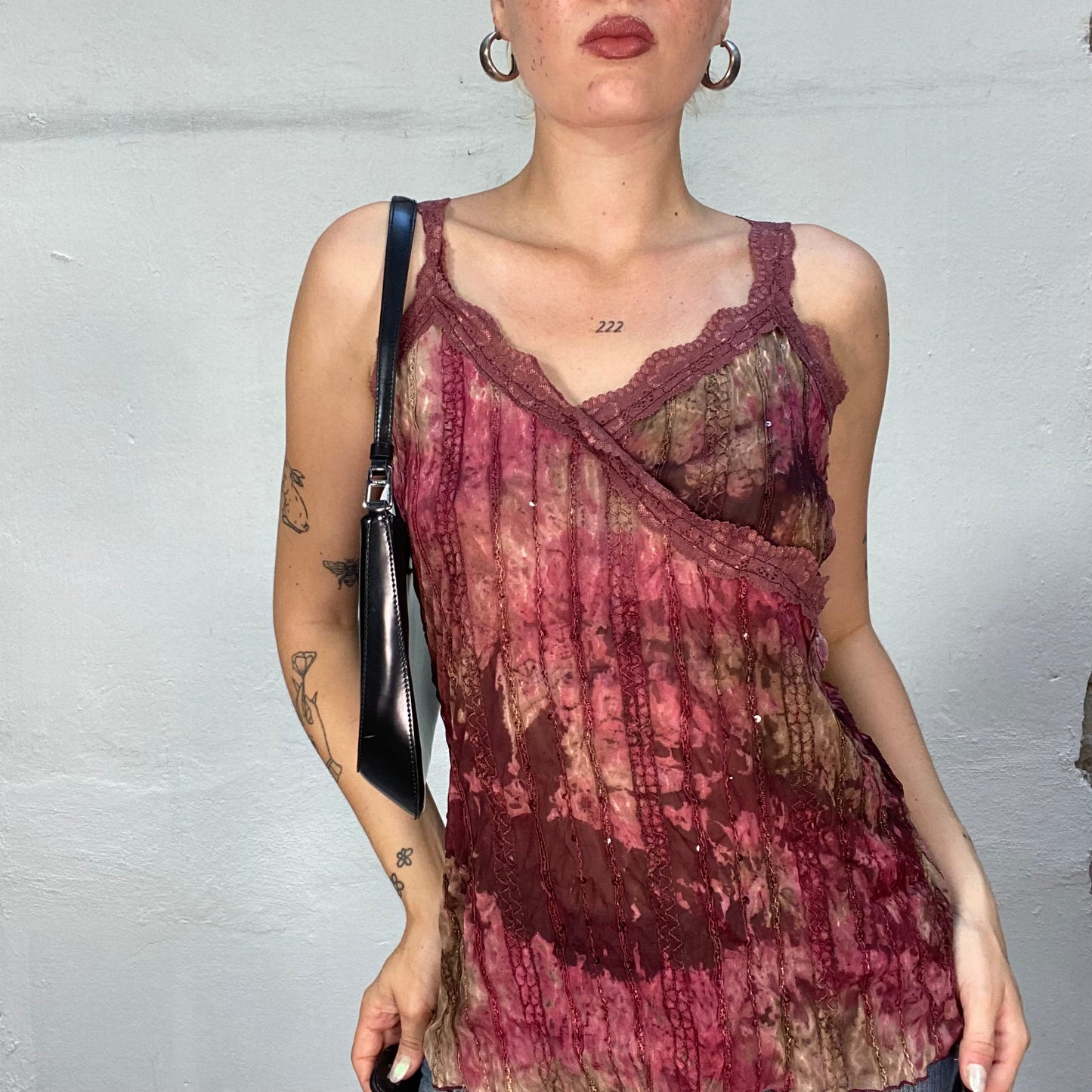 Vintage 90's Brown and Bordeaux Top with Tie Dye Print and Lace Trim (M)