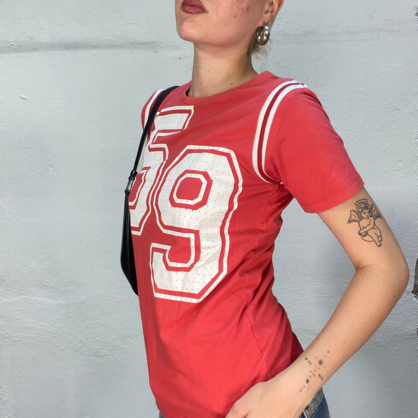 Vintage 90's Sporty Red Oversized Top with White "59" Print (M)