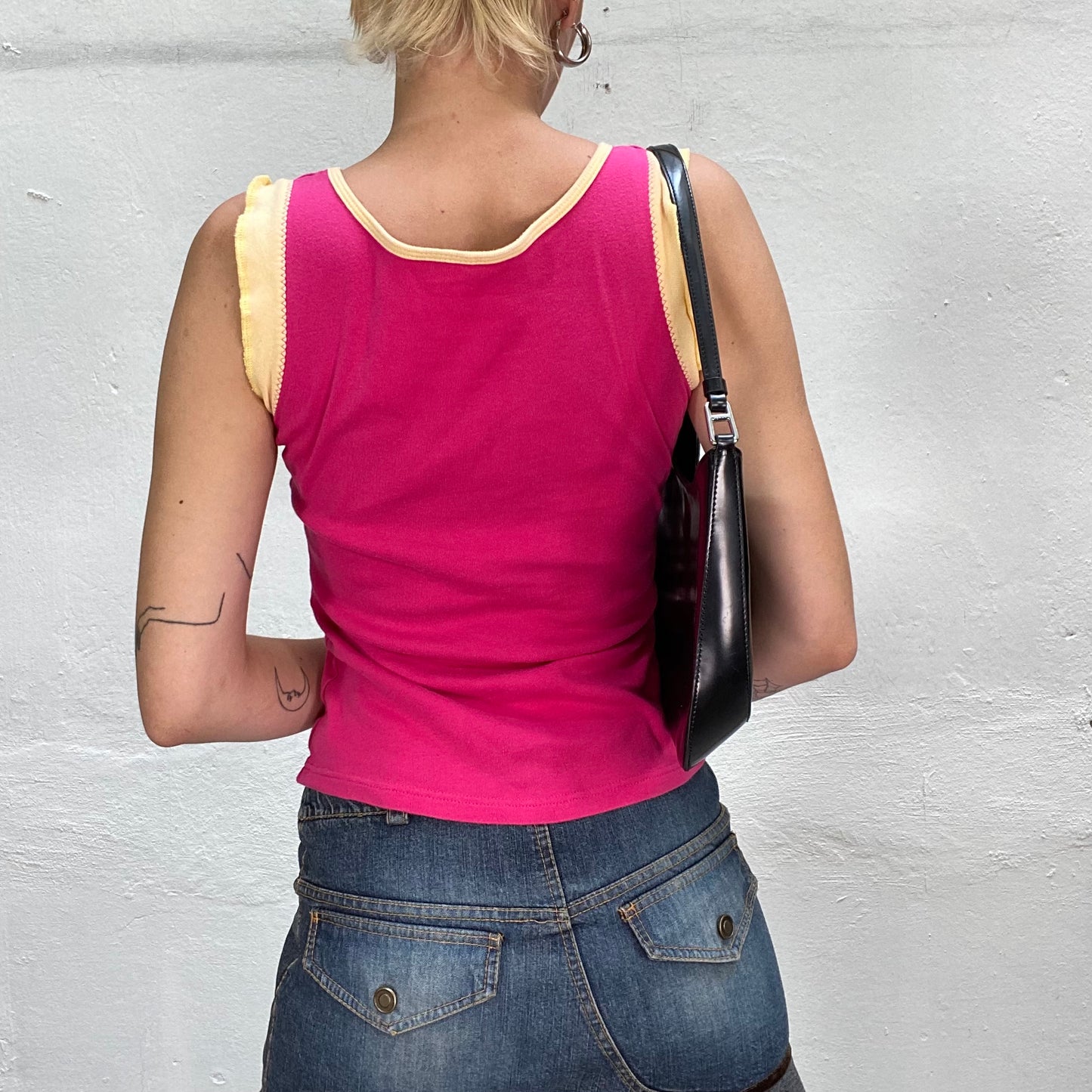 Vintage 2000's Sporty Fuchsia and Yellow Top with Logo "LD" Print (S)