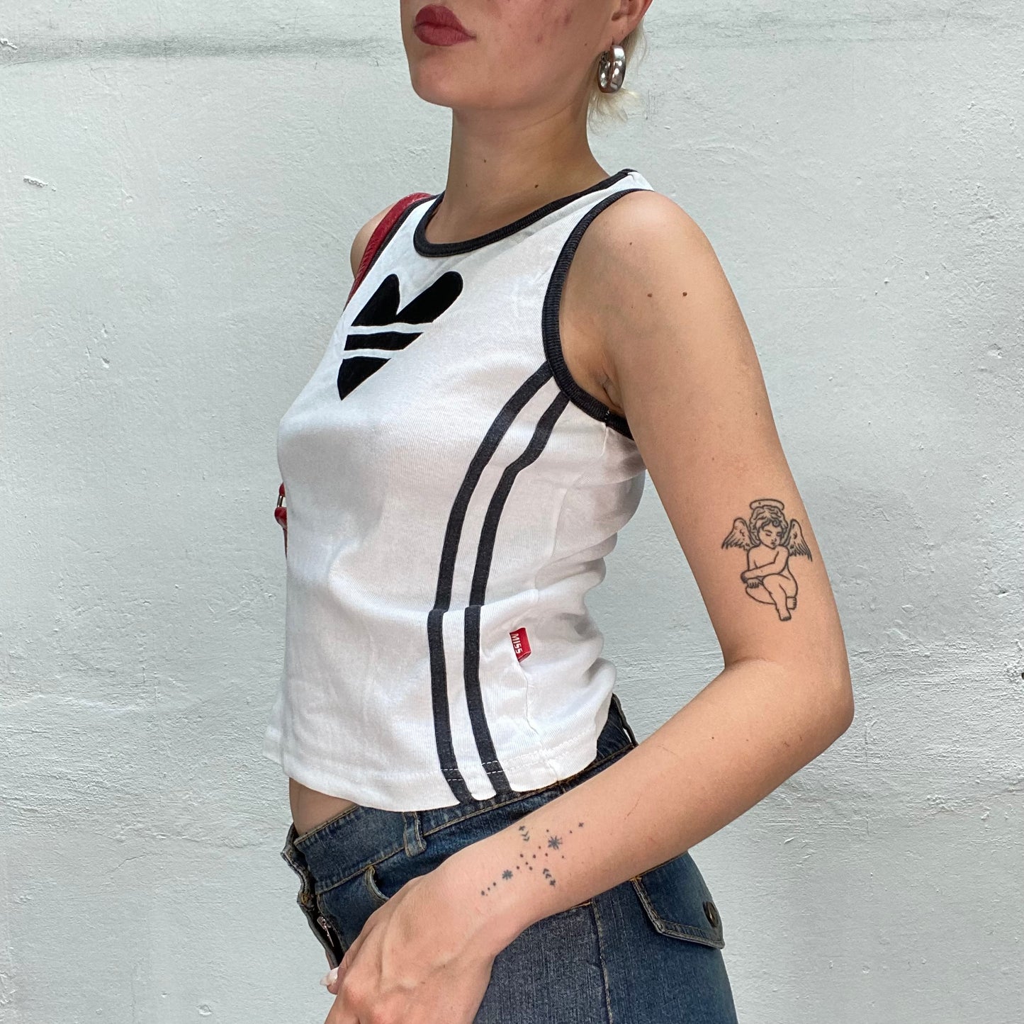 Vintage 90's Downtown Girl White Top with Black Heart Print and Side Trim Detail (S)