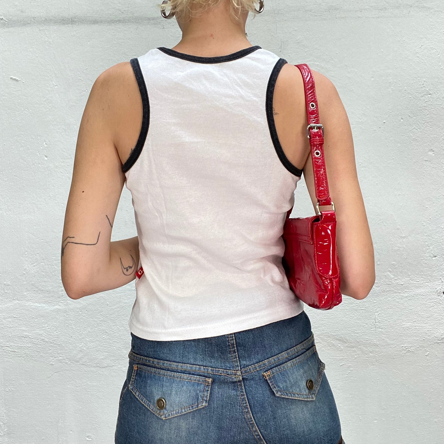 Vintage 90's Downtown Girl White Top with Black Heart Print and Side Trim Detail (S)