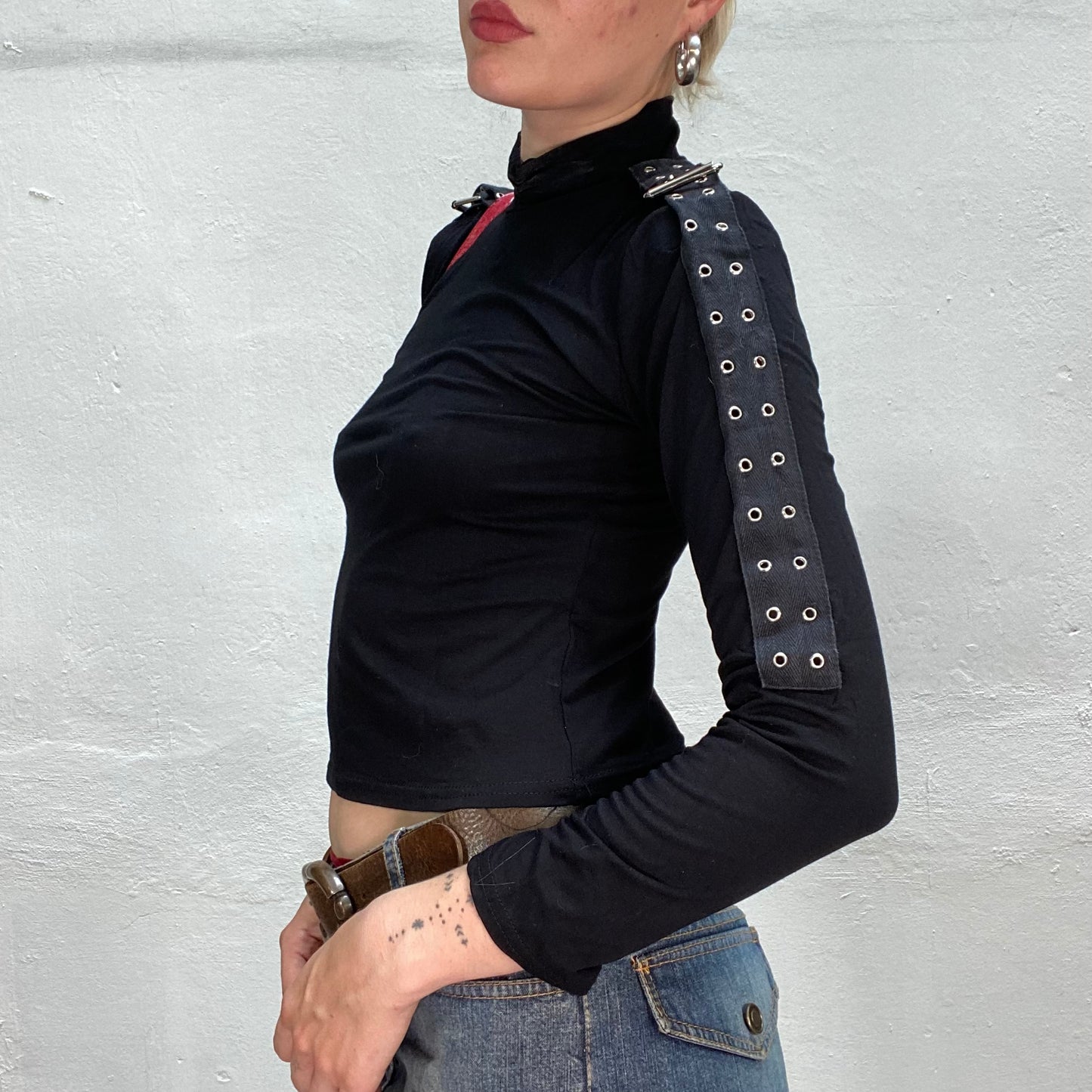 Vintage 2000's Cyber Black Highneck Longsleeve Top with Belt Details (S/M)