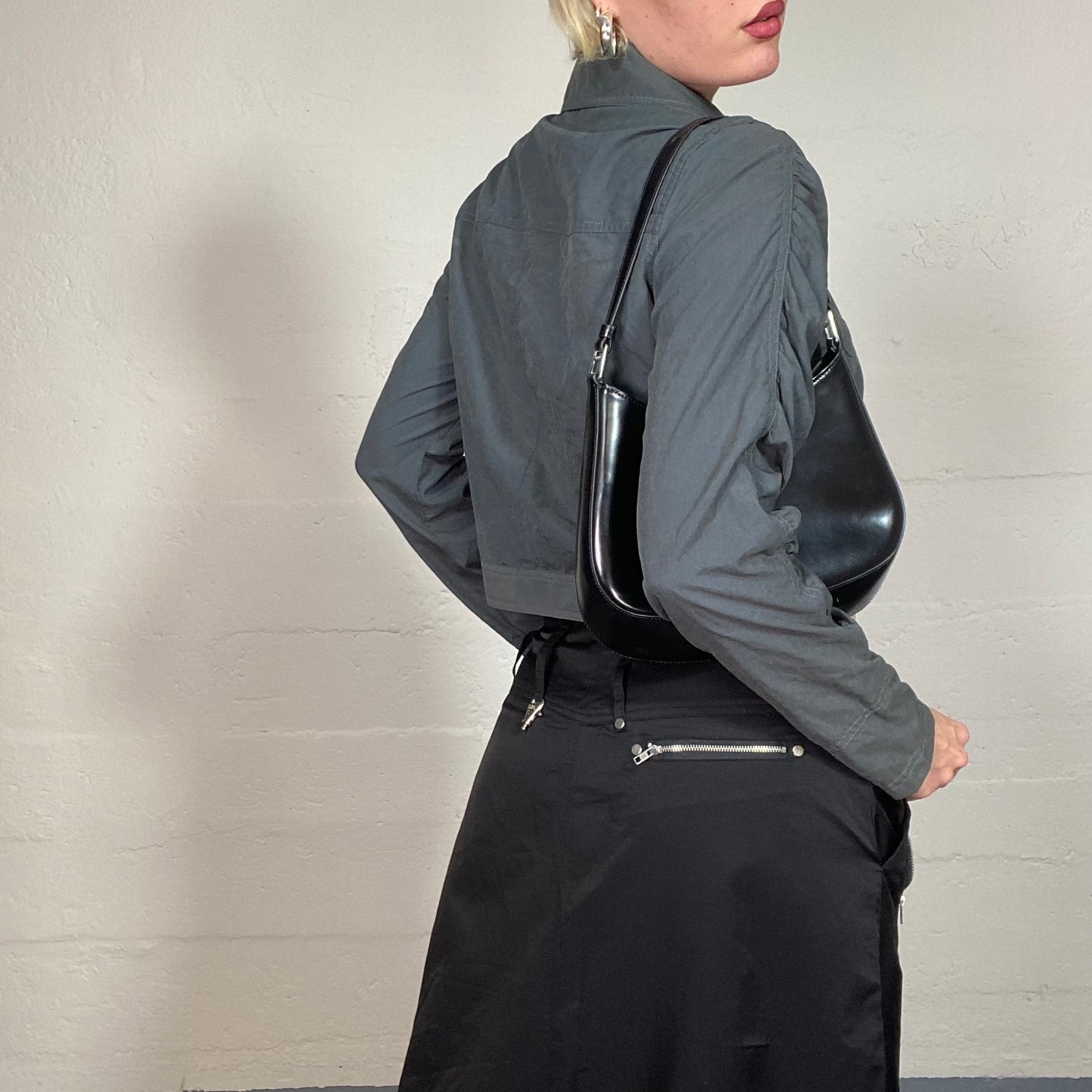 Vintage 2000's Workwear Grey Cropped Button Up Light Jacket with Big Button Detail (S/M)