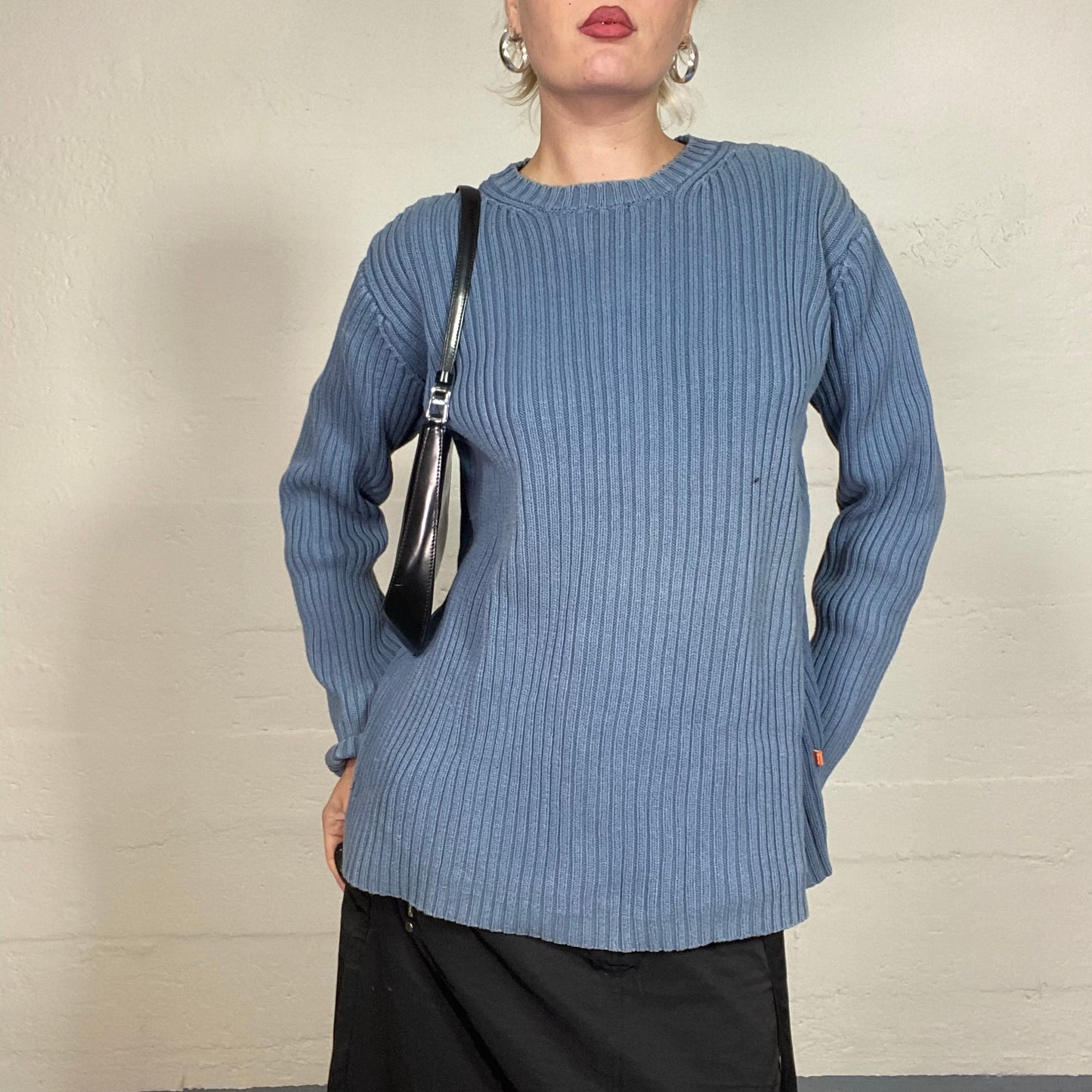 Vintage 90's Classic Blue Knitted Ribbed Pullover (M)