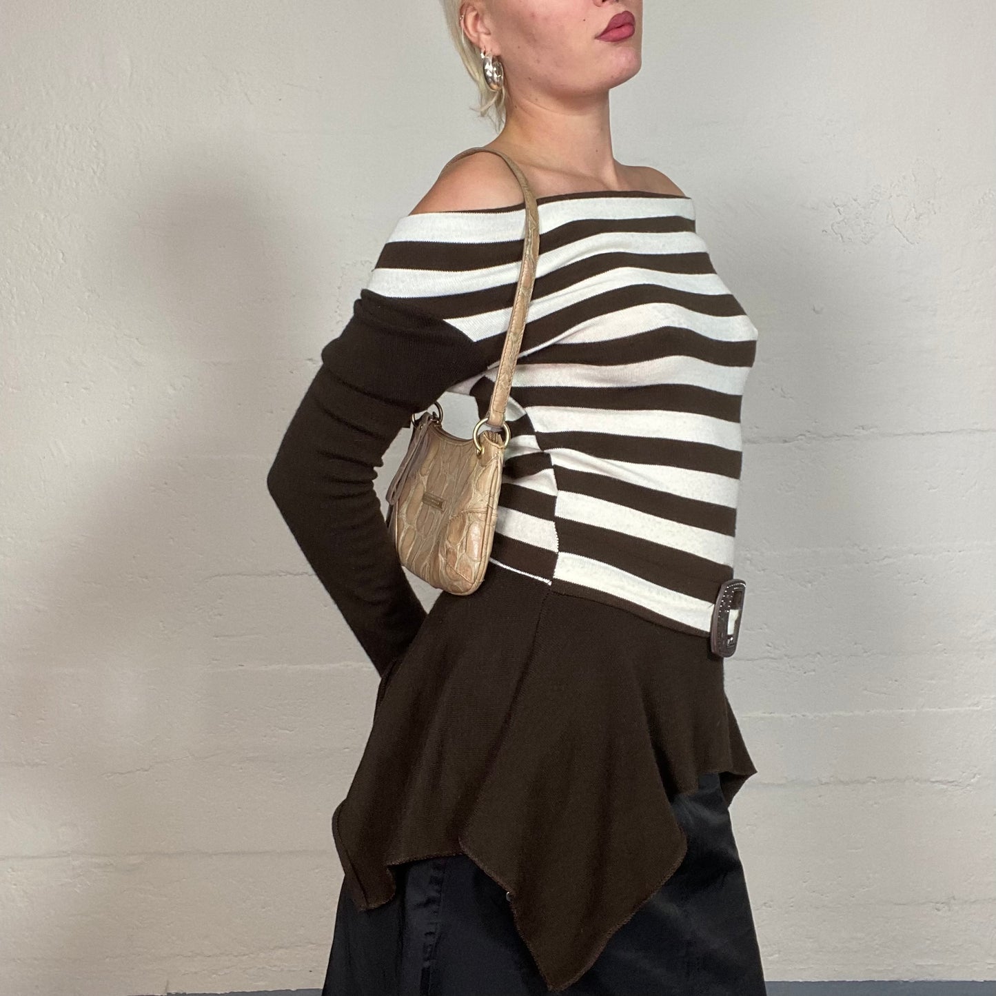 Vintage 2000's Fairy Brown Off Shoulder Pullover with Stripes Print and Belt Detail (S/M)