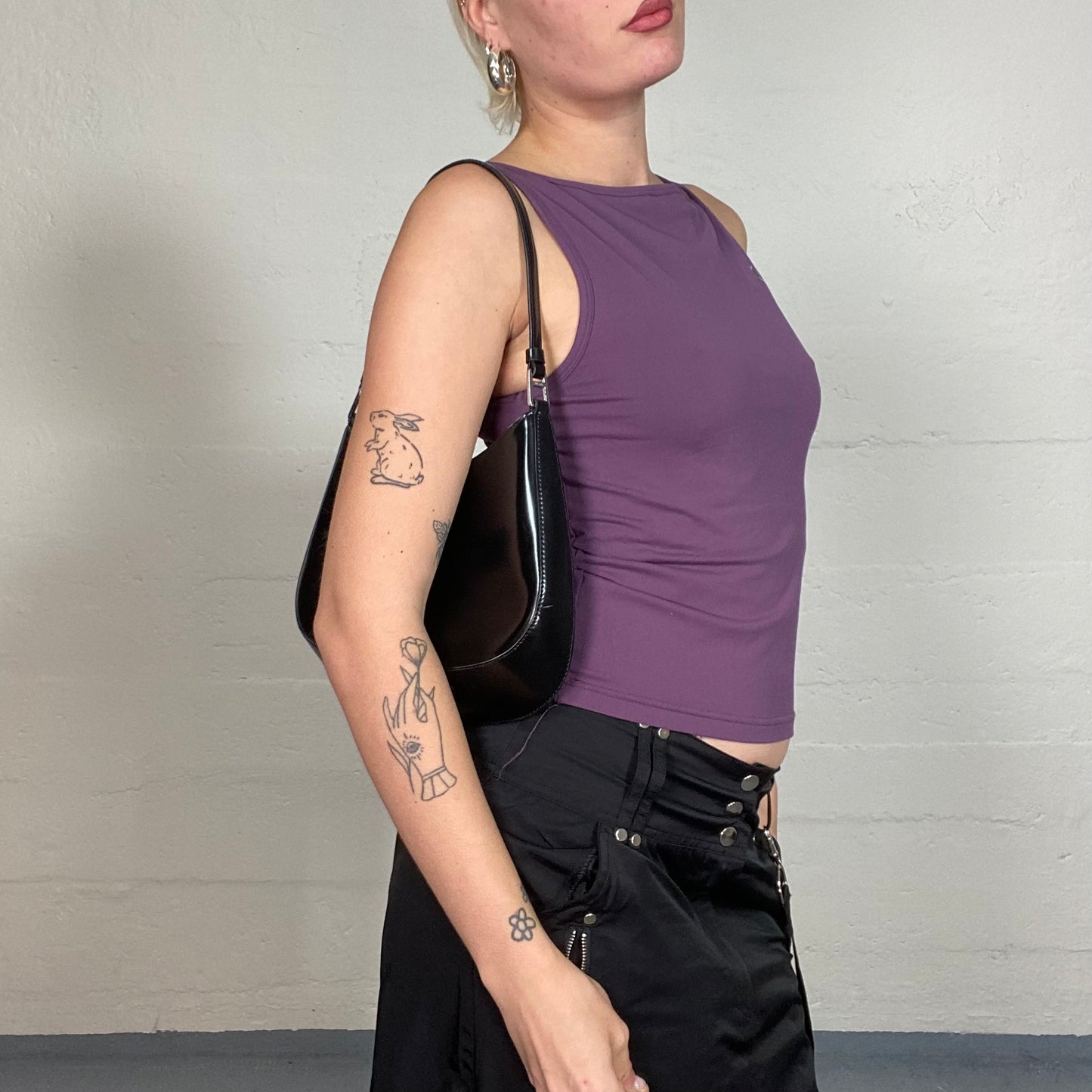 Vintage 90's Sporty Deep Purple Top with High Neckline Detail (S)