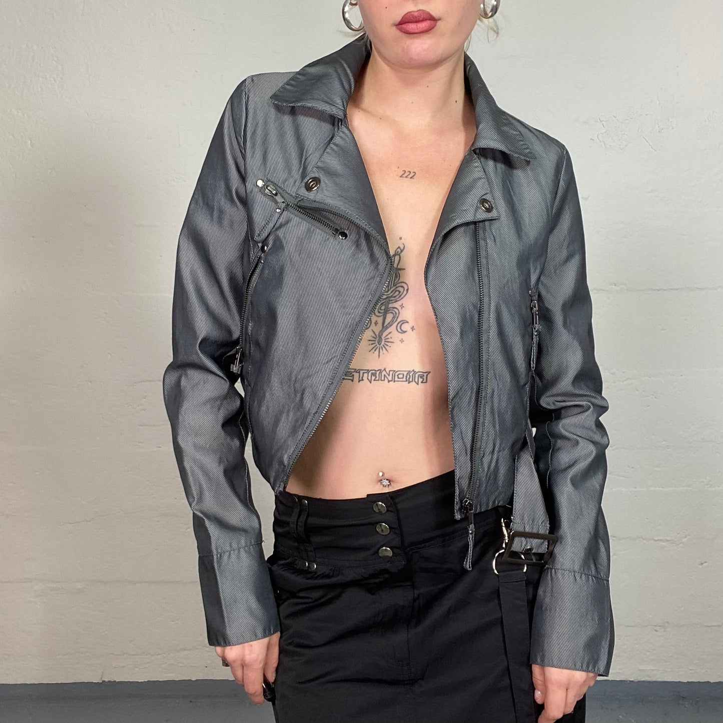 Vintage 90's Techwear Grey Short Biker Jacket with Silver Buckle and Zips Detail (S)