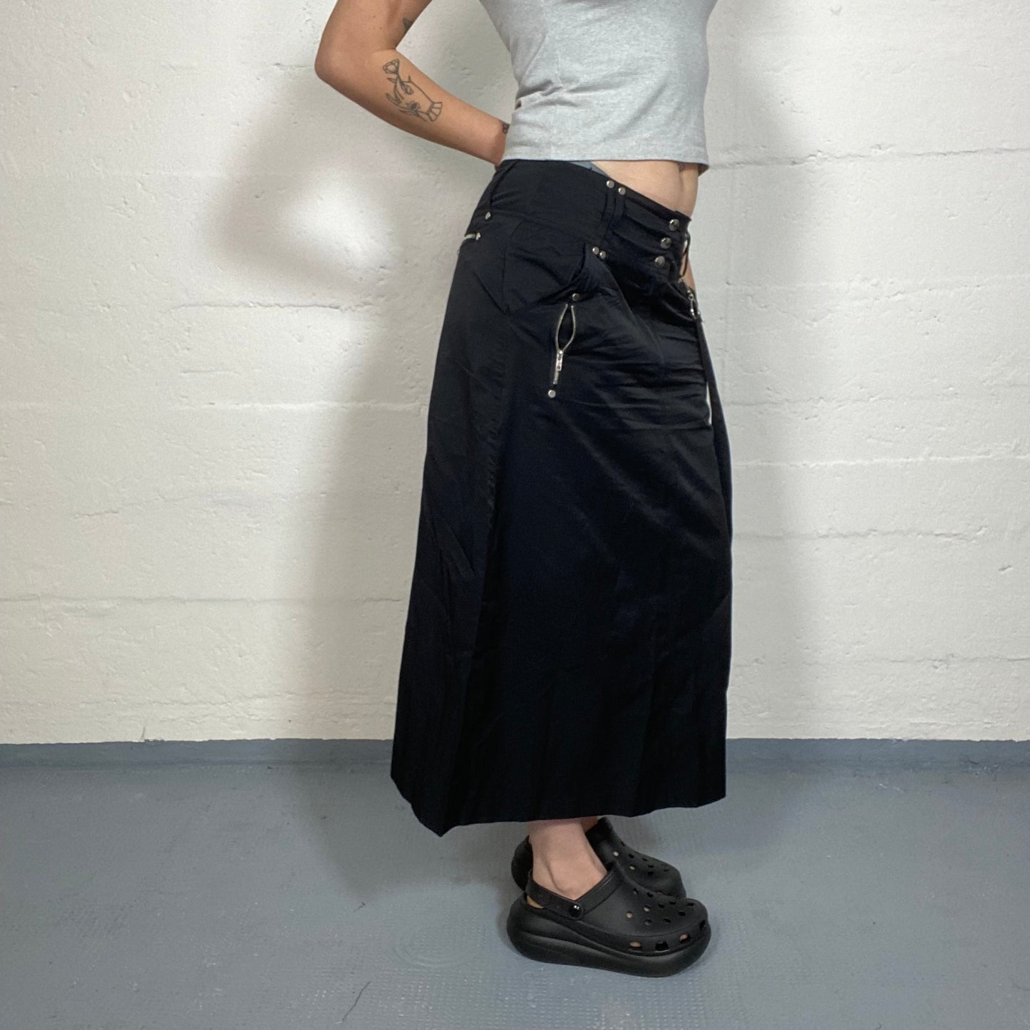 Vintage 2000's Punk Black Maxi Skirt with Silver Studs and Zips Detail (M)