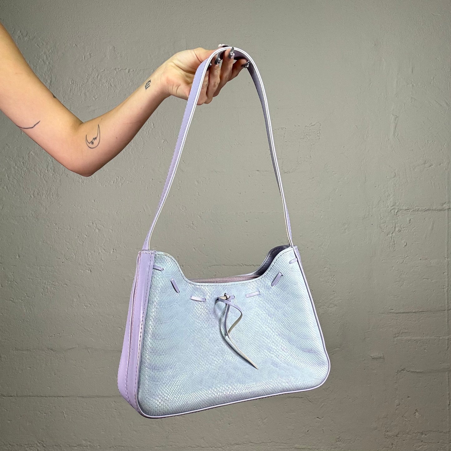 Vintage 2000s Baby Blue Shoulderbag with Bow Detail