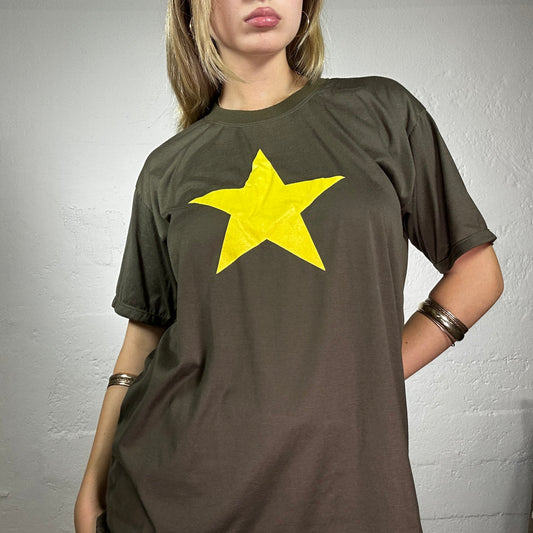 Vintage 2000's Skater Khaki Green Oversized Shirt with Yellow Star Print (XL)