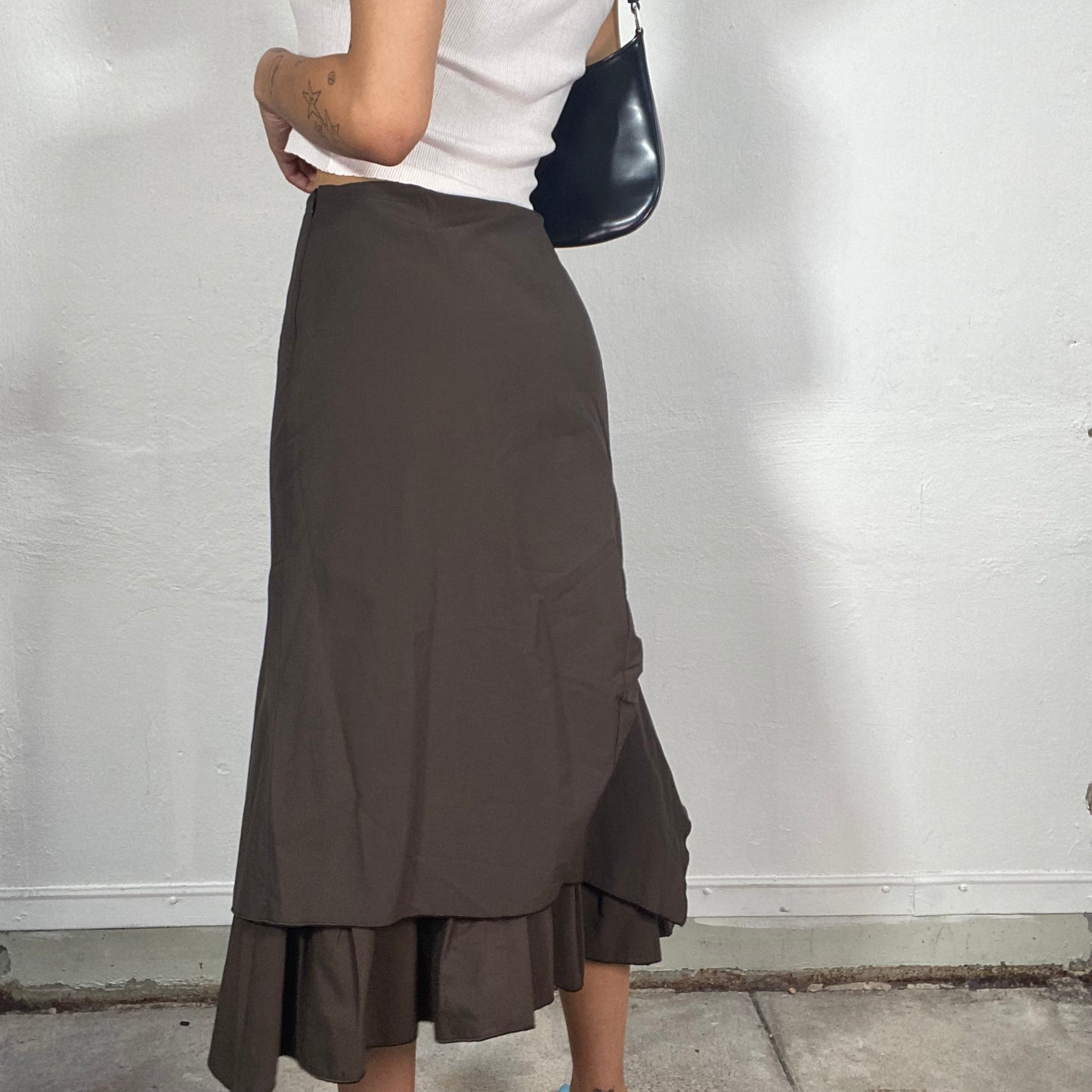 Vintage 2000's Downtown Girl Brown Mid Skirt with Plissé Details (S)