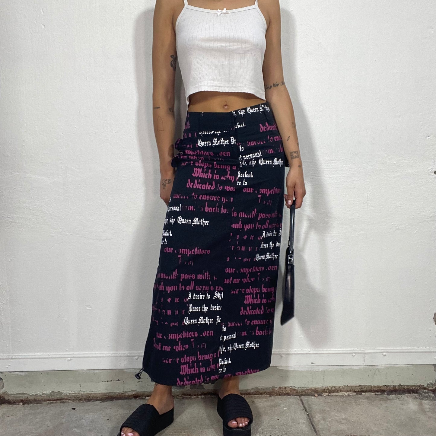 Vintage 2000's Punky Black Max Skirt with White and Pink Gothic Writing (S)