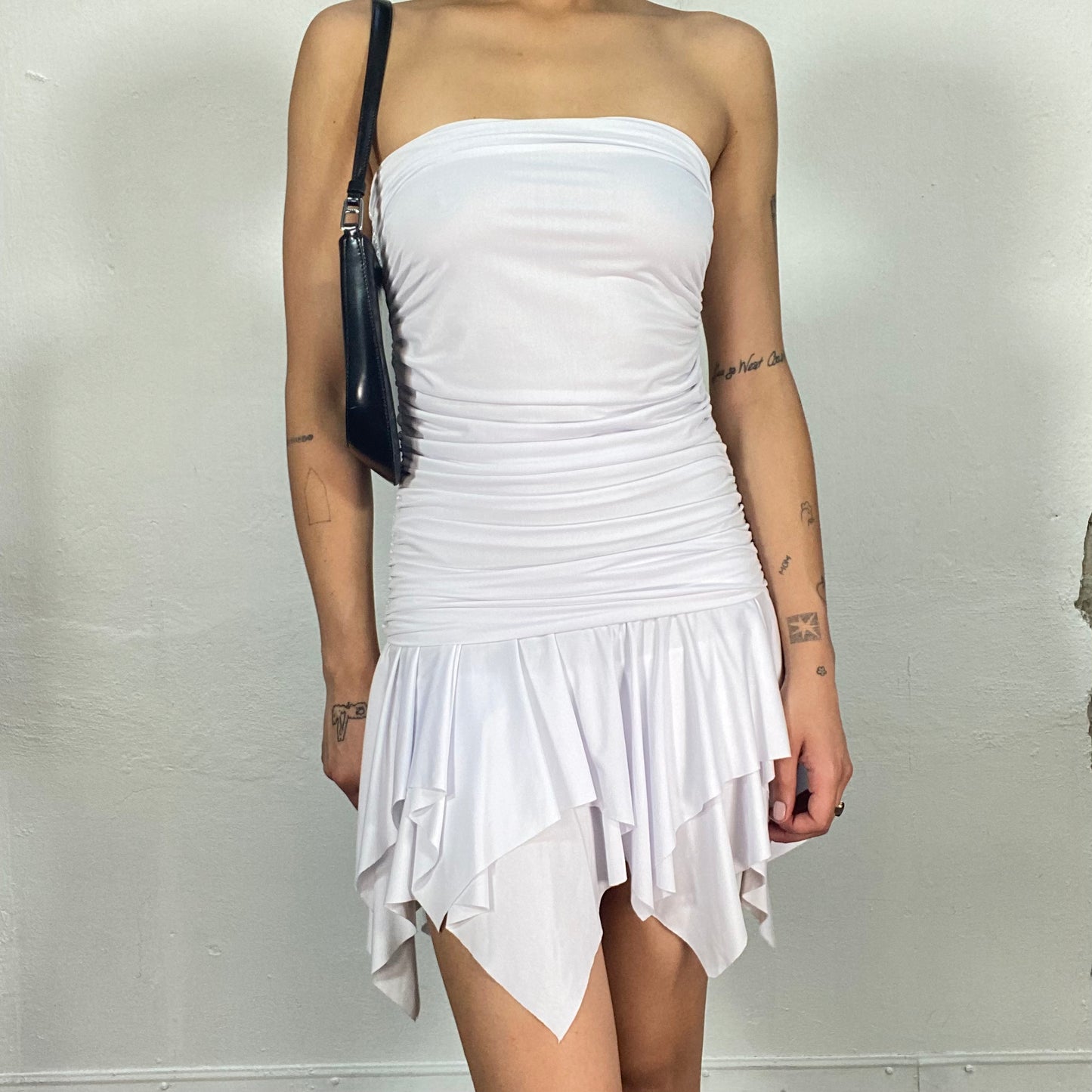 Vintage 2000's Sleaze White Strapless Scrunch Mini Dress (S)