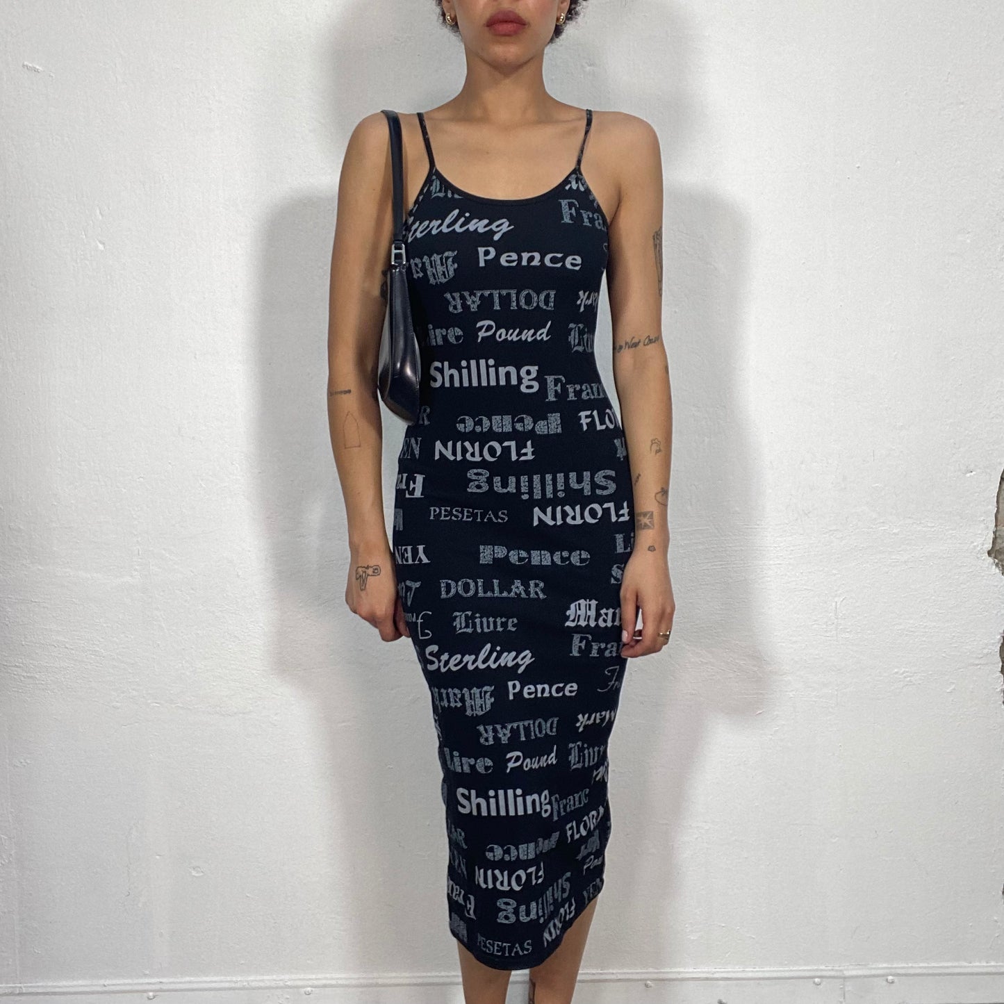 Vintage 2000's Grunge Black Boy Con midi Dress with Grey Writing Print (XS/S)