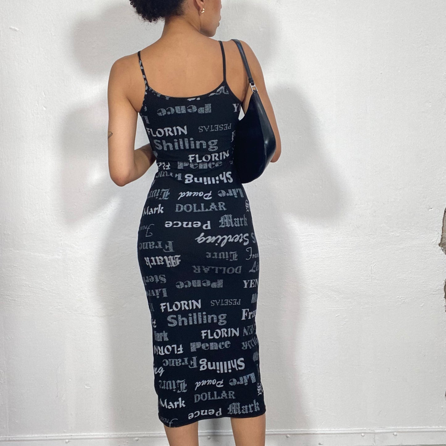 Vintage 2000's Grunge Black Boy Con midi Dress with Grey Writing Print (XS/S)