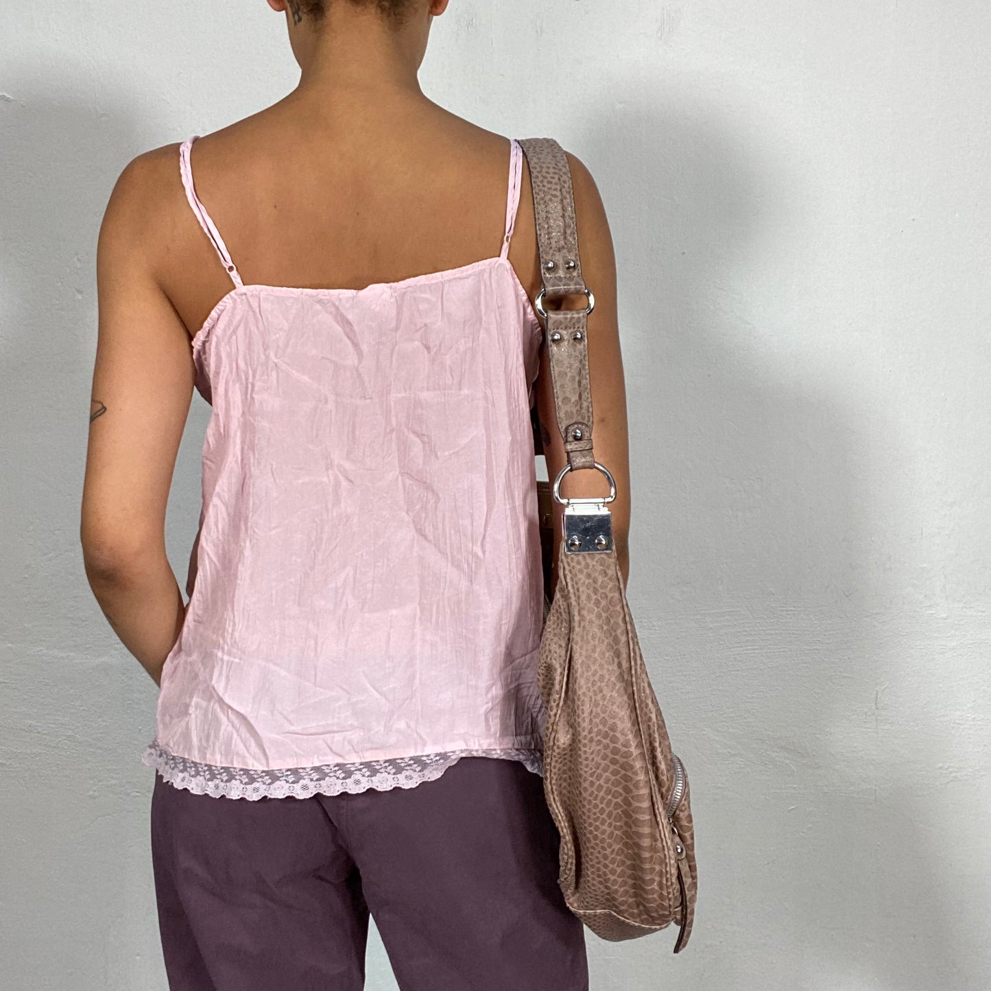 Vintage 2000's Summer Pink Blouse with Lace Trim Detail (L/XL)