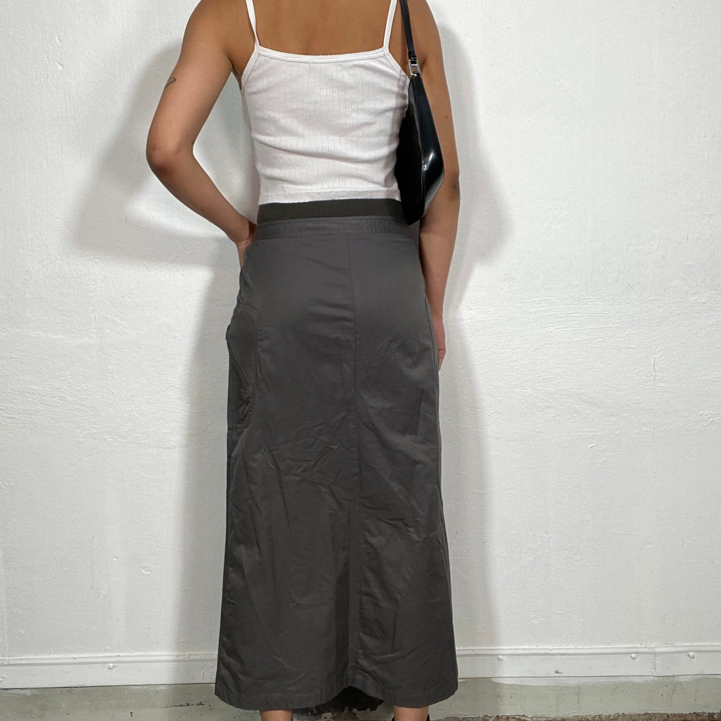 Vintage 90's Rave Grey Maxi Skirt with Big Pockets on the Side (XS/S)