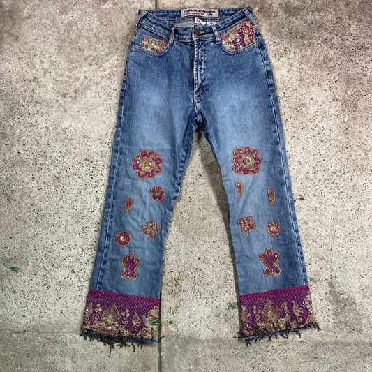 Vintage 2000's Lizzie McGuire Jeans with Golden Embroidery (XS)