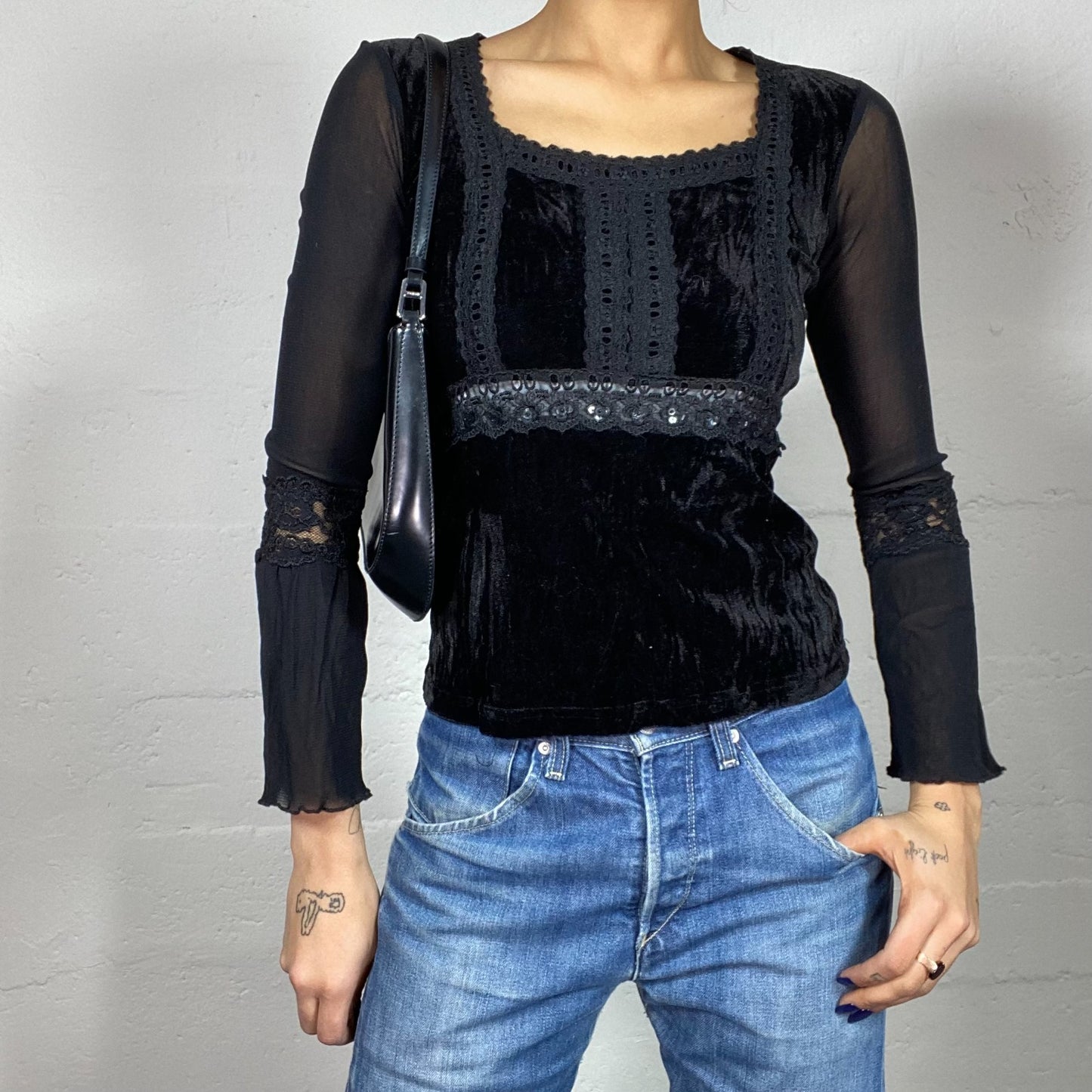Vintage 2000's Vampy Black Velours Top with Mesh Longsleeves Detail (S)