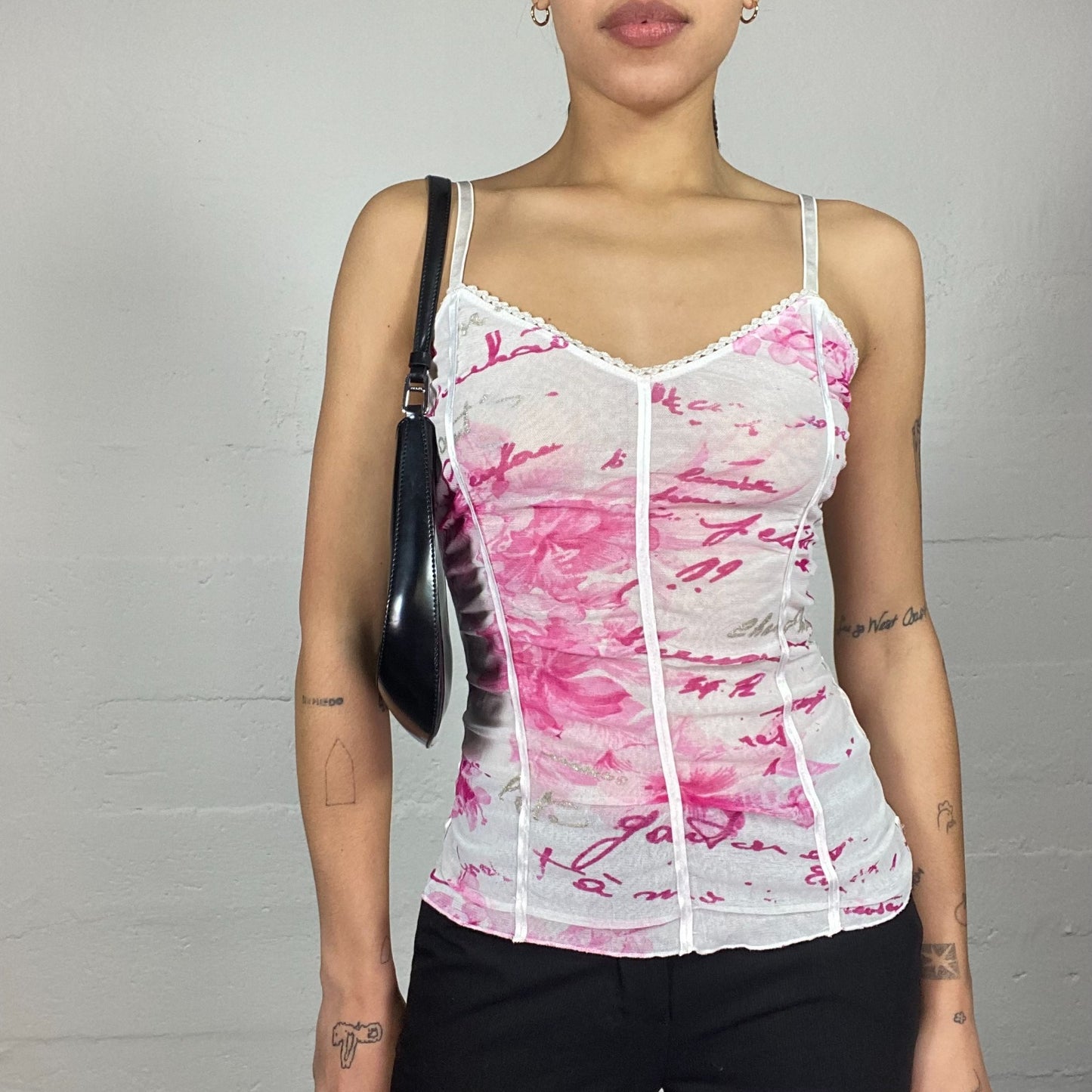 Vintage 2000's Totally Spies White Top with Pink Floral Print Trim (S)