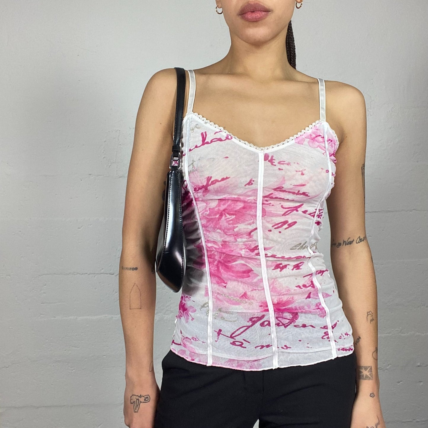 Vintage 2000's Totally Spies White Top with Pink Floral Print Trim (S)