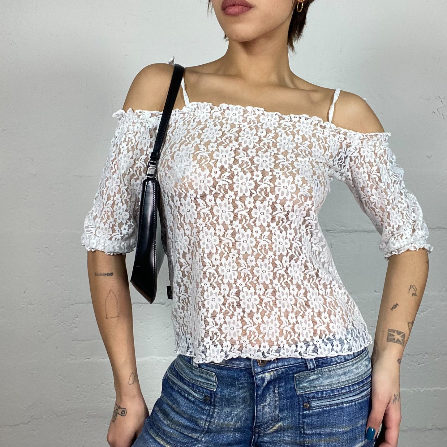 Vintage 2000's Soft Girl White Off Shoulder Top with Mesh Floral Lace Material (S)