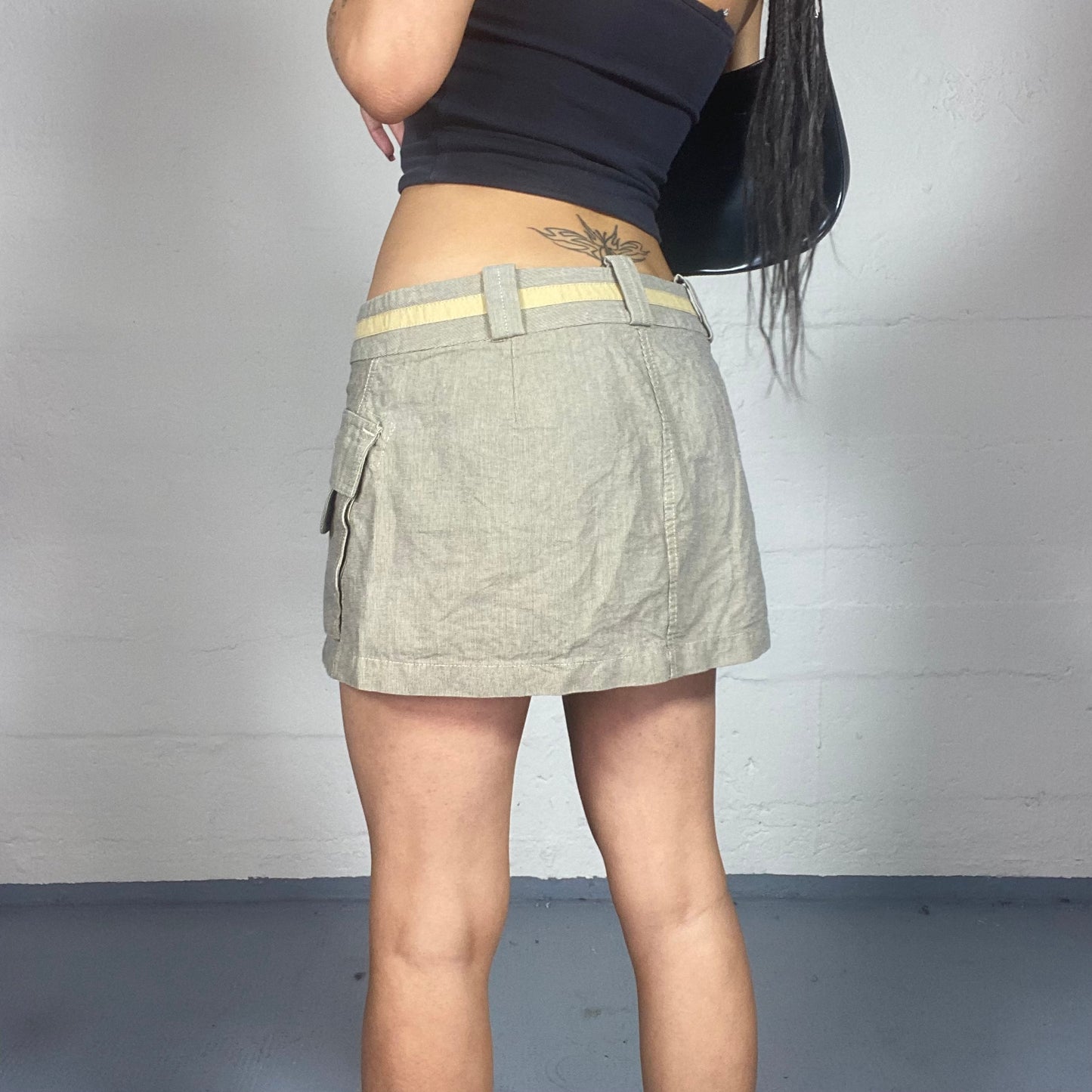 Vintage 2000's Archive Khaki Cargo Mini Skirt with Big Pockets Detail (M)