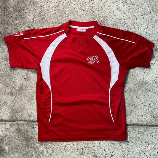 Vintage 90's Sporty Suisse Team Red Shirt (M)